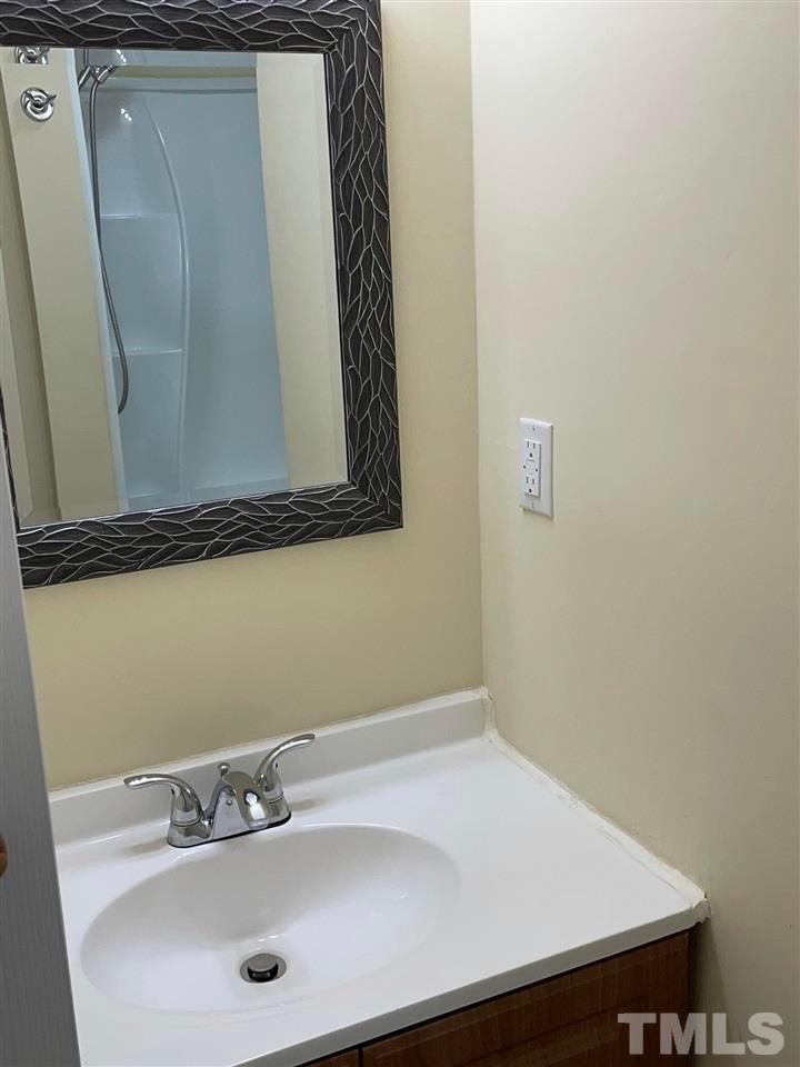 406 Bryan Street Property Photo 27