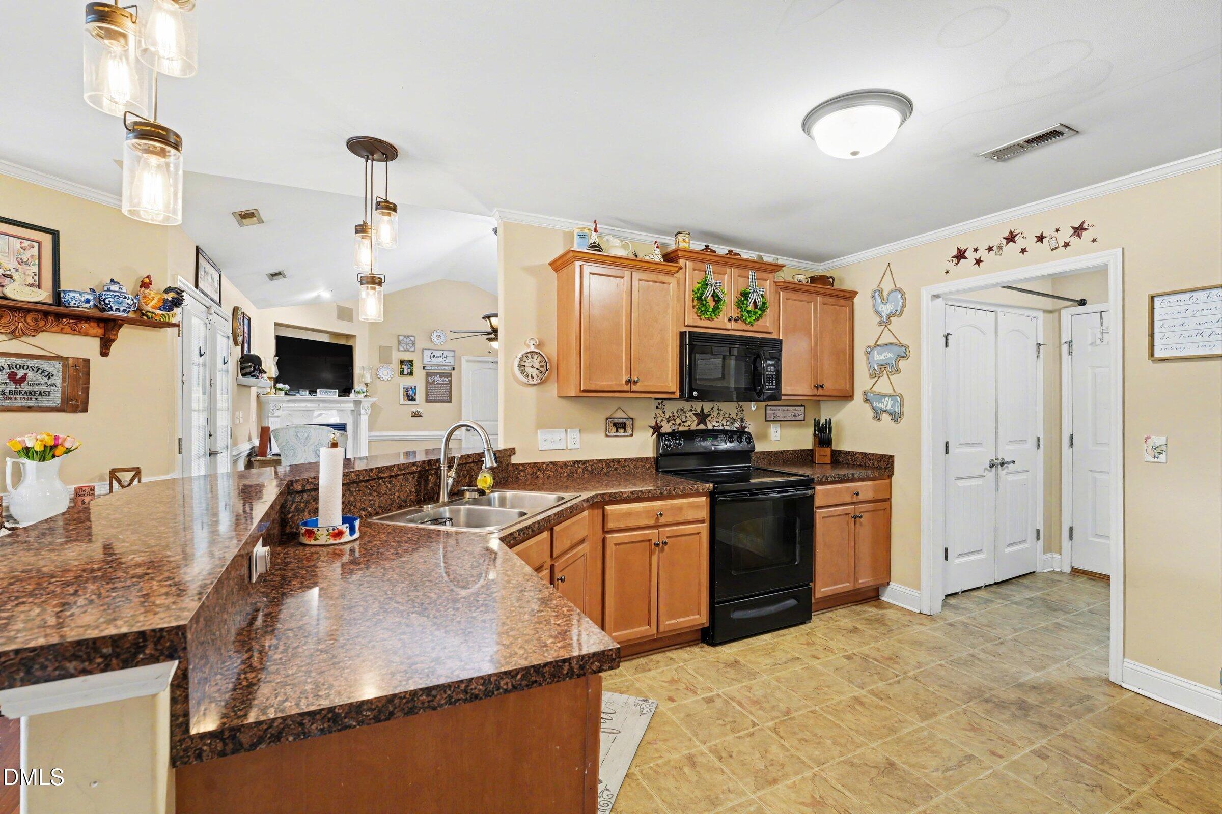 14 Boulder Drive Property Photo 13