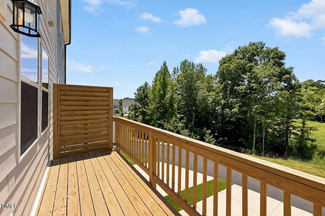 622 Macmillan Way Property Photo 31