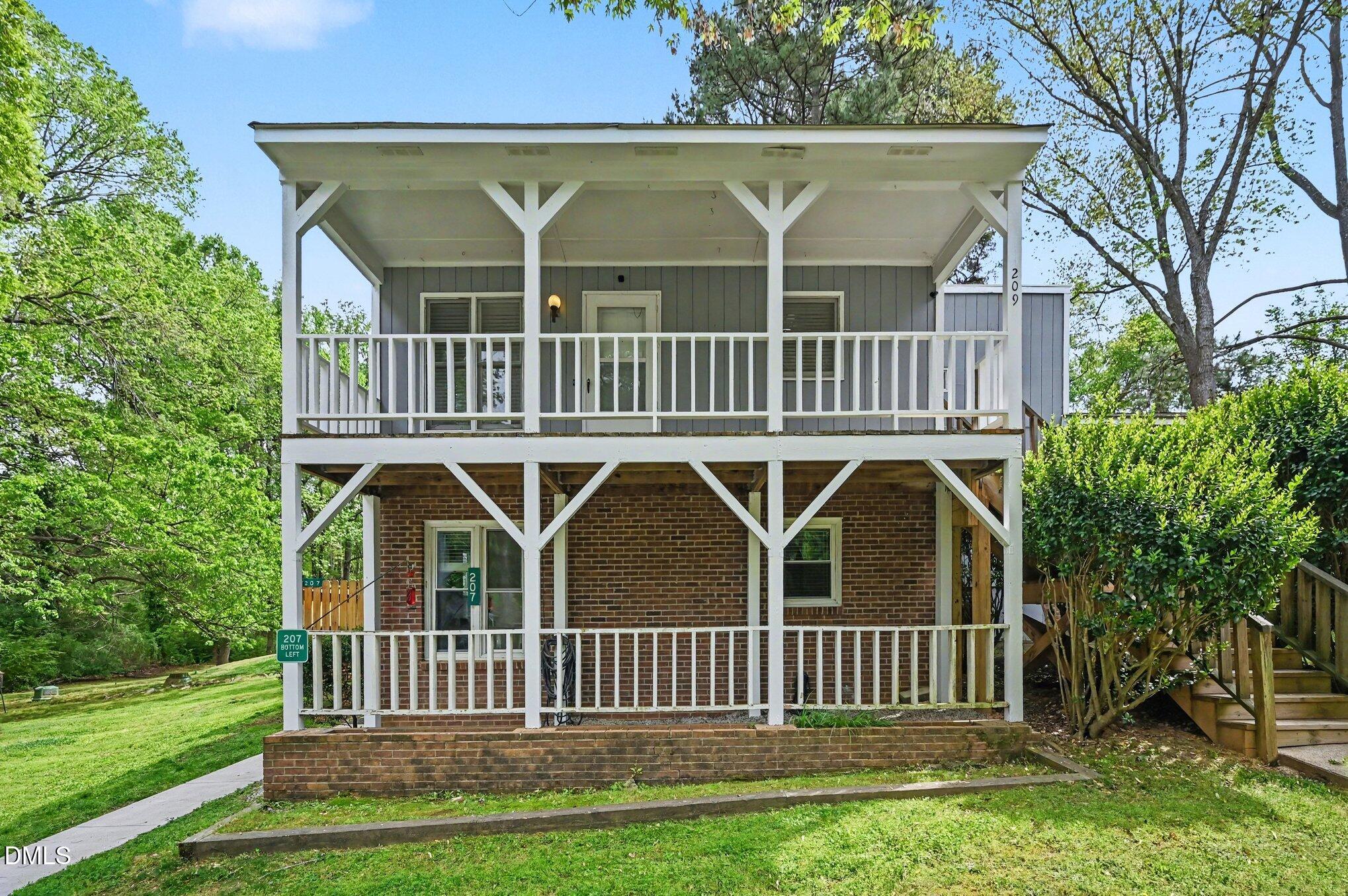 209 Carmichael Court Property Photo 3