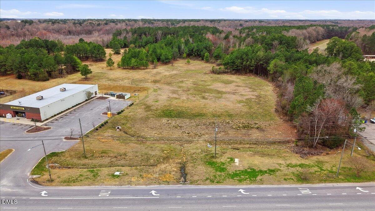 429 W Market Property Photo 2