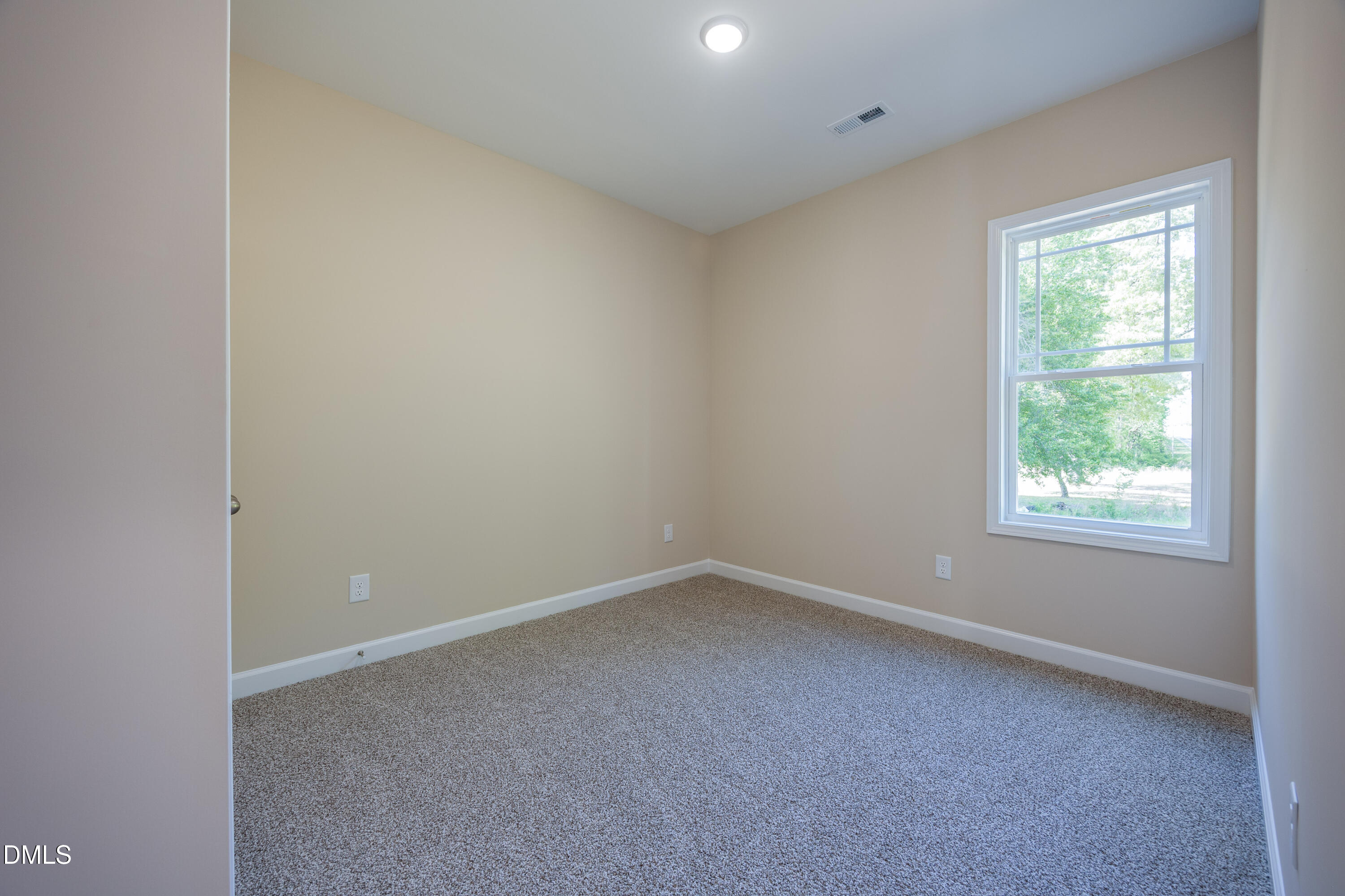 201 W Hamer Street Property Photo 21