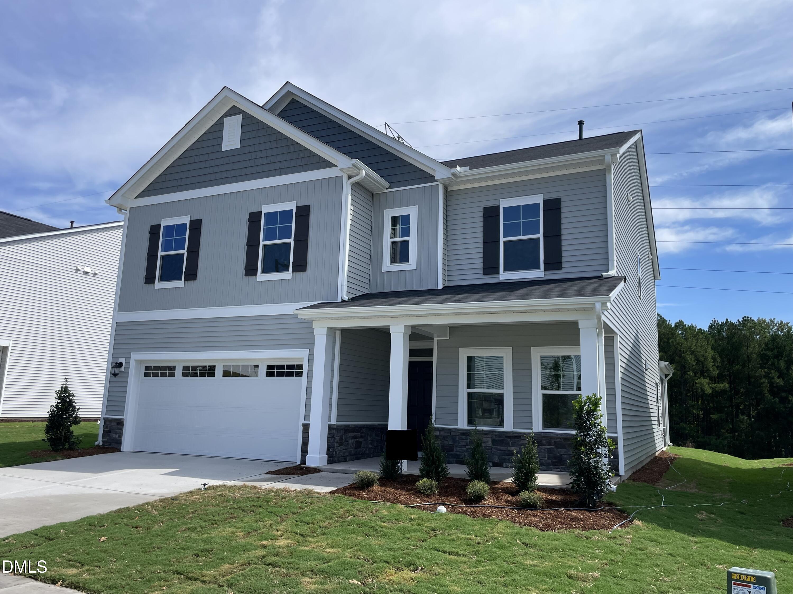 1056 Constellation Circle Property Photo 2