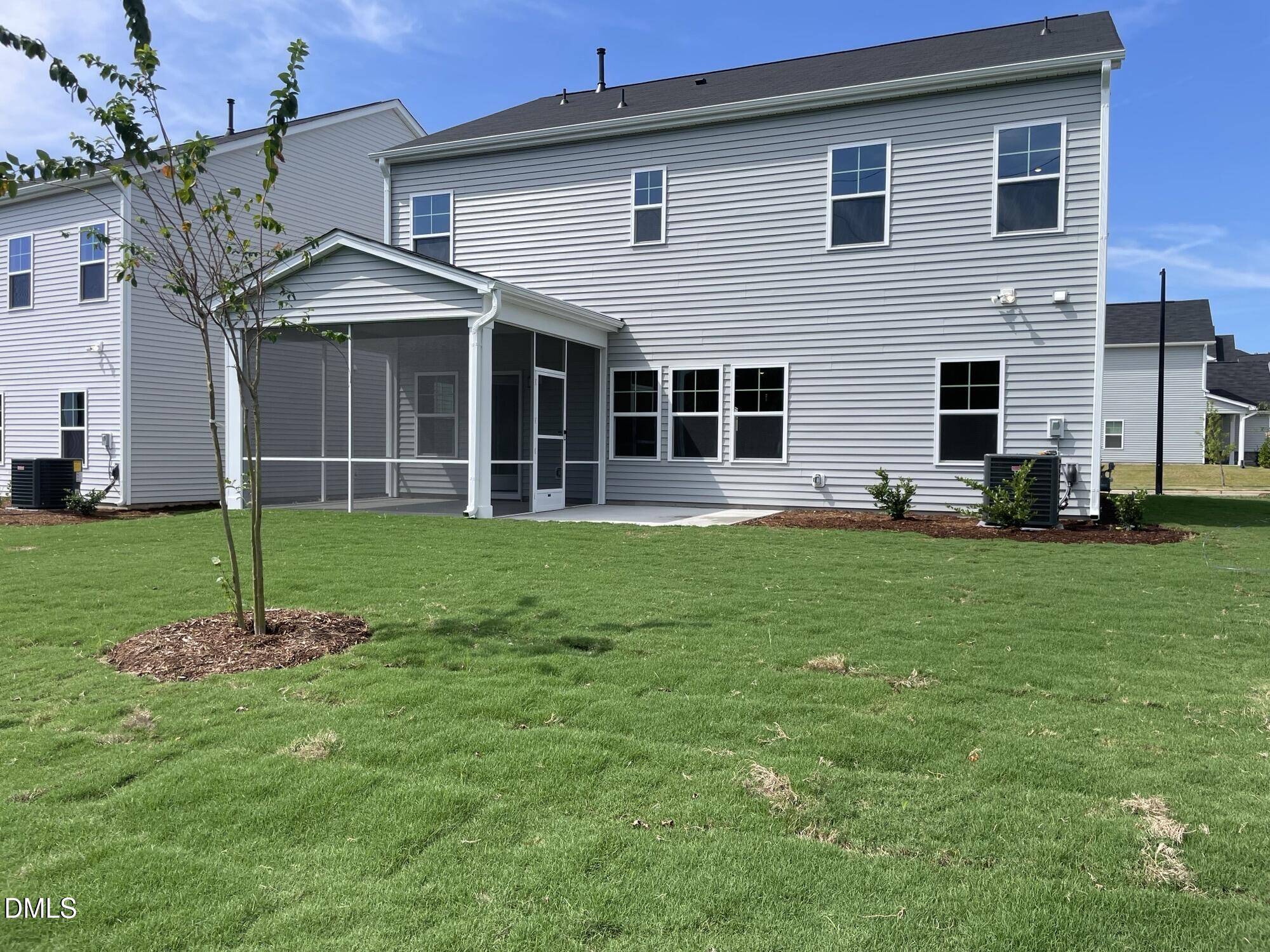 1056 Constellation Circle Property Photo 15
