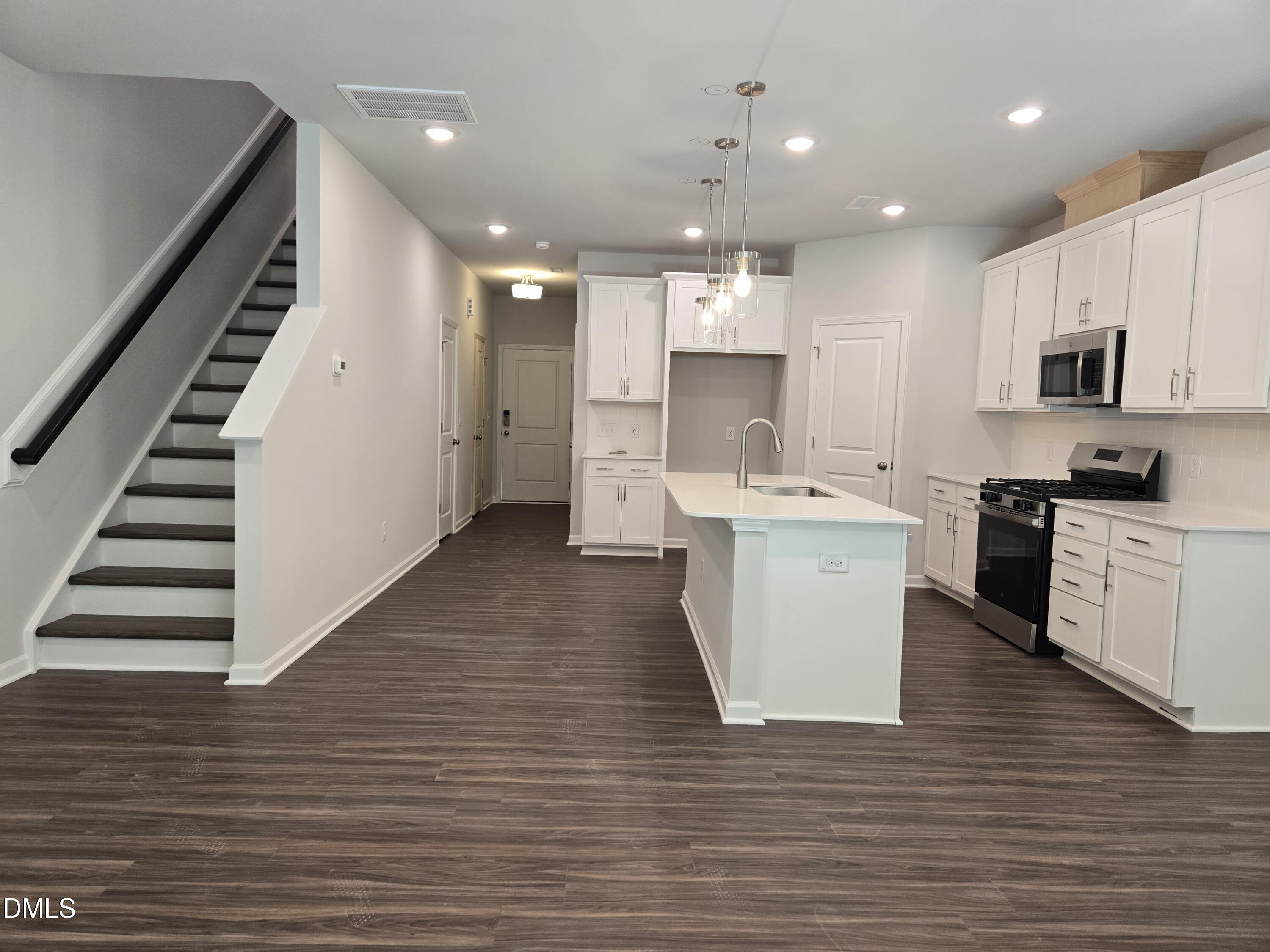 2226 Bright Shore Street 2 Property Photo 12