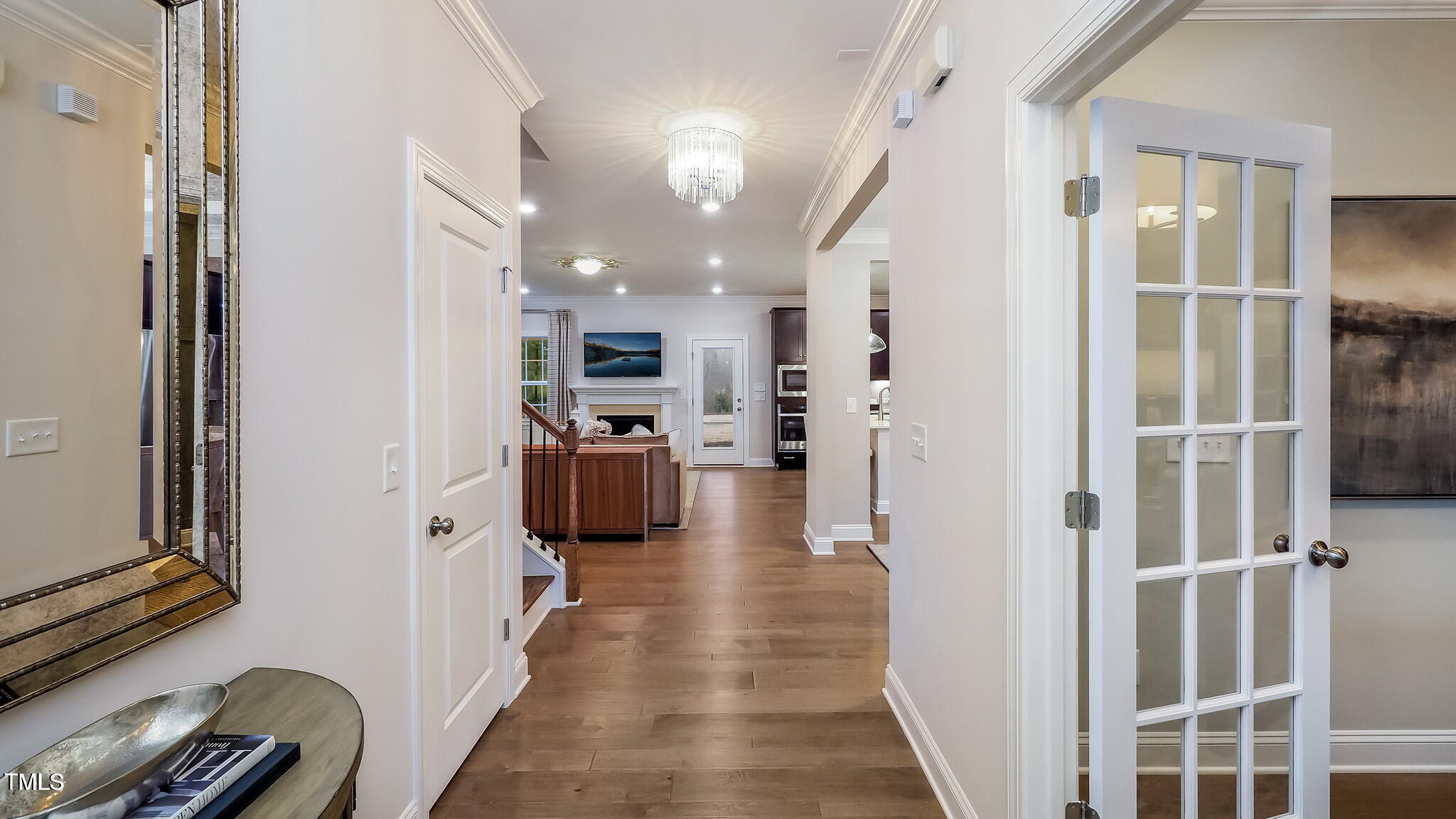 1052 Constellation Circle Property Photo 2