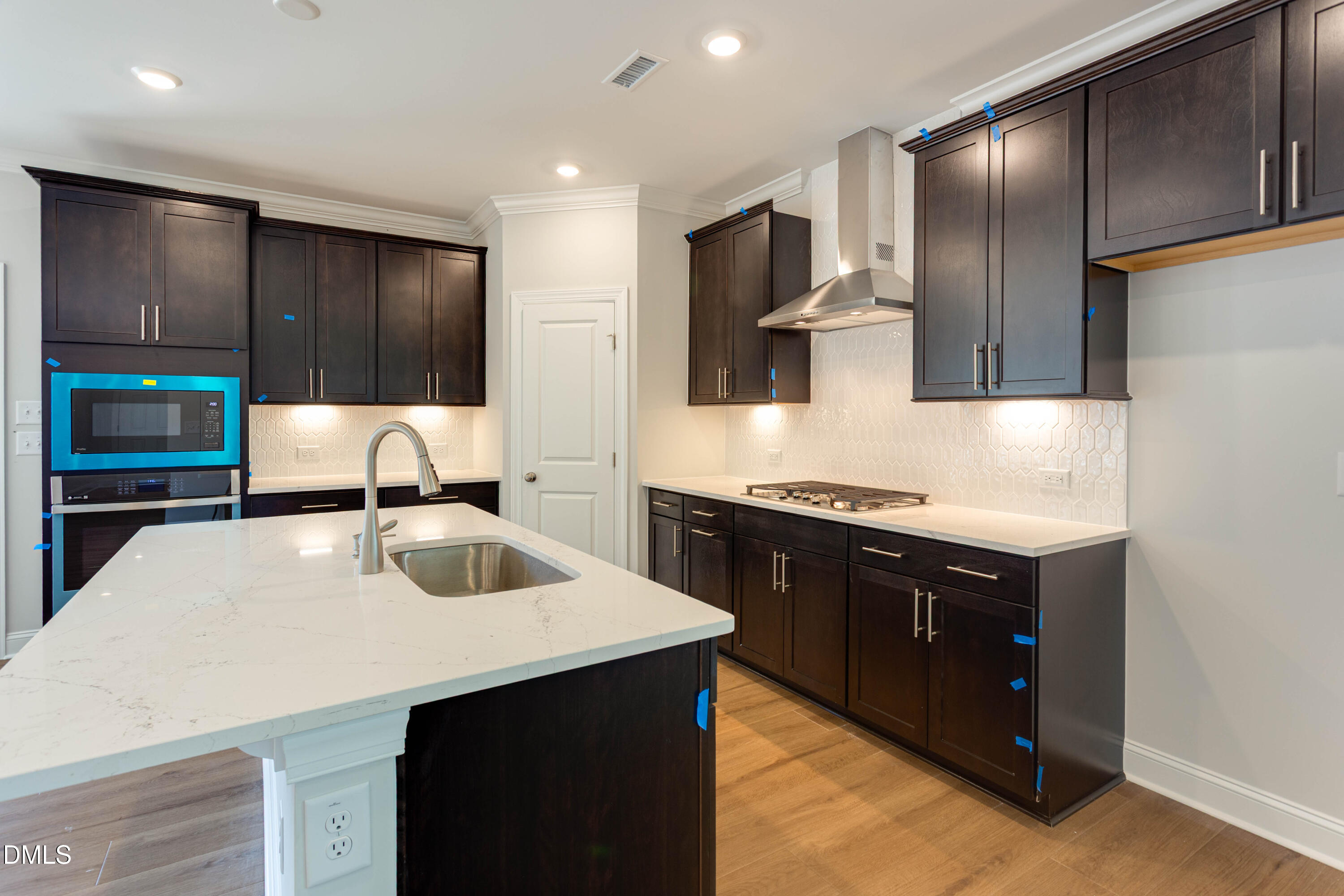 1052 Constellation Circle Property Photo 5
