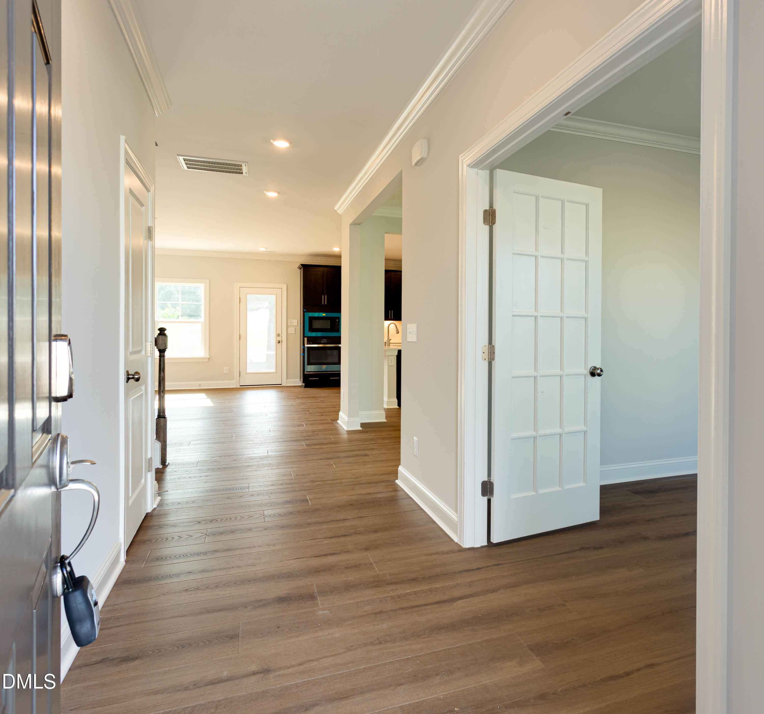 1052 Constellation Circle Property Photo 10