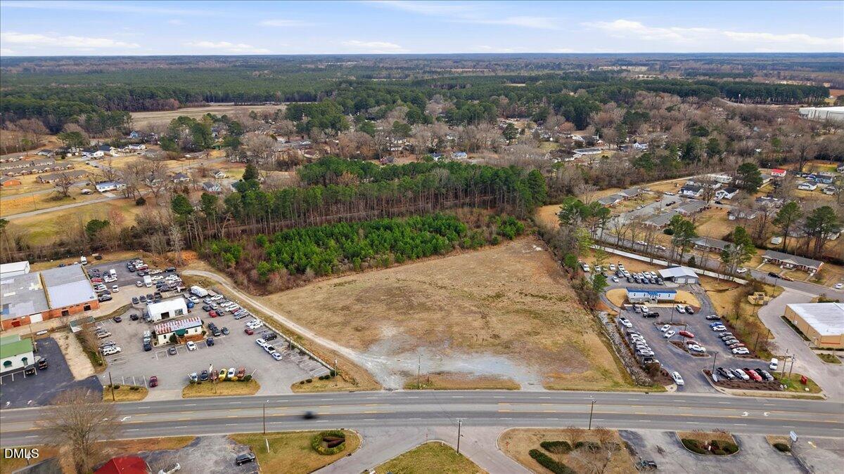 611 S Brightleaf Boulevard Property Photo 7