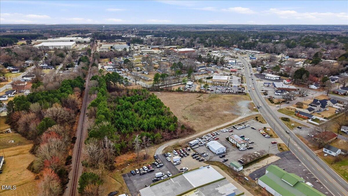 611 S Brightleaf Boulevard Property Photo 10