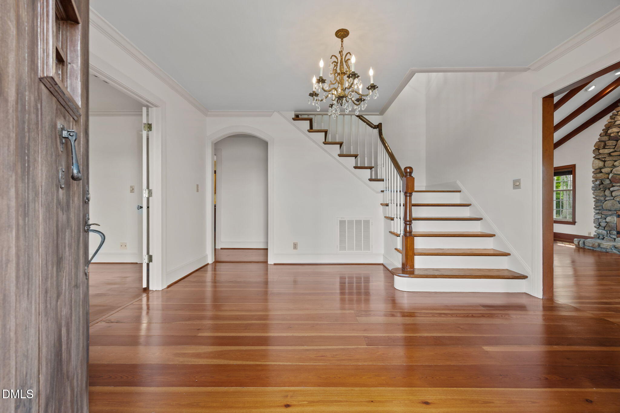 1094 Guy Road Property Photo 6