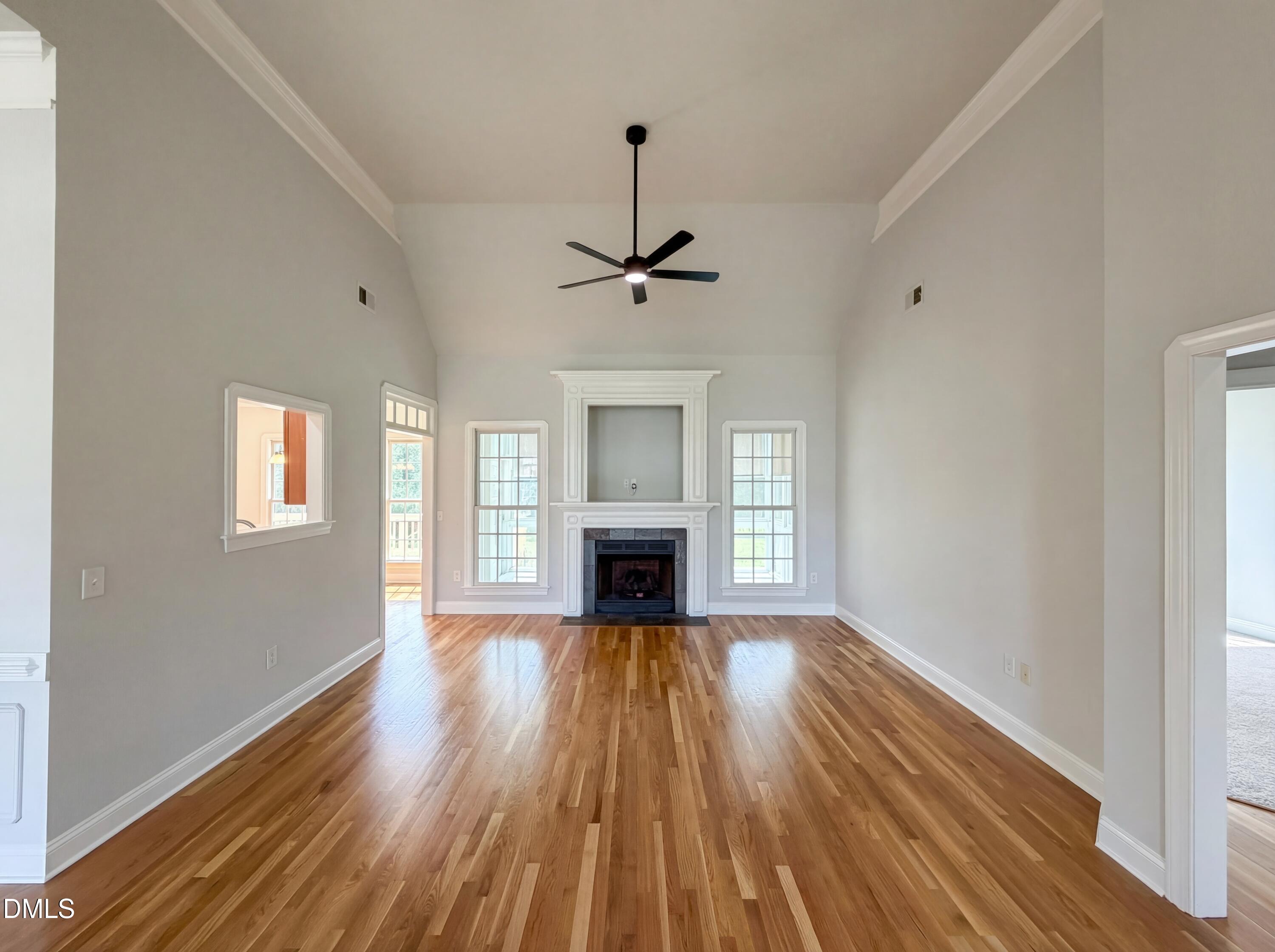 90 Scotts Pine Circle Property Photo 3