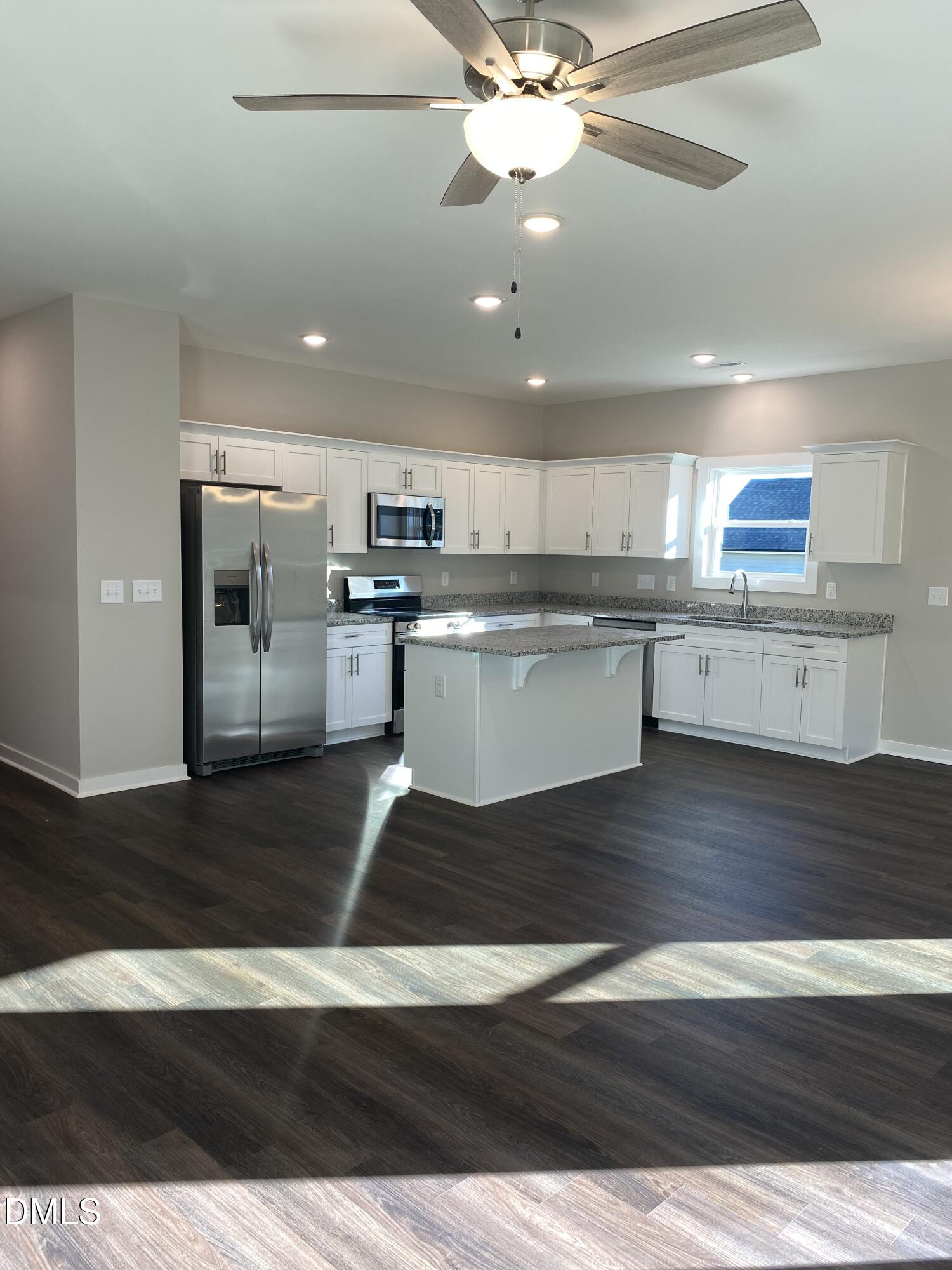 1211 Scarlet Oak Road Property Photo 1