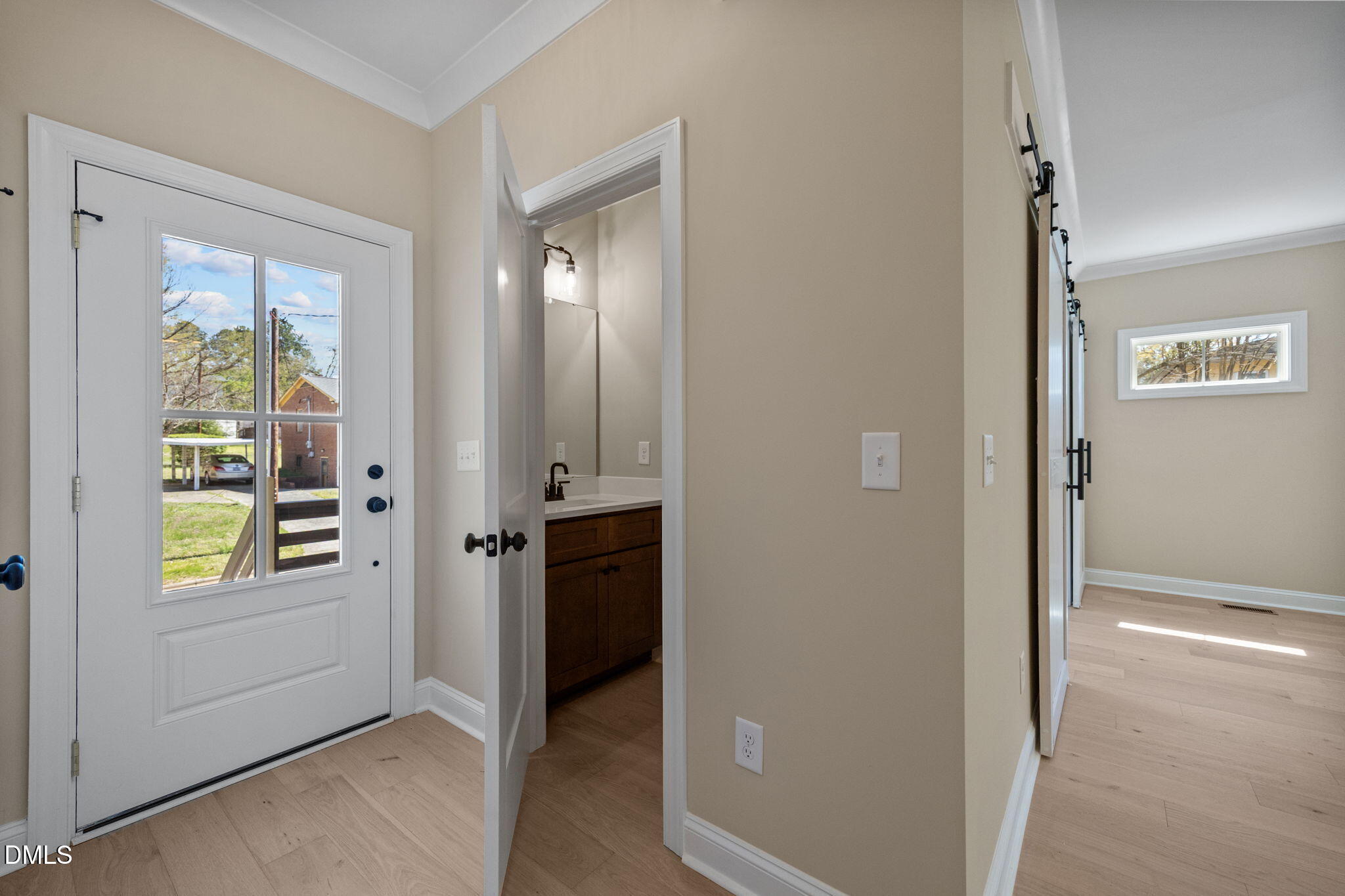 412/408 Sparella Street Property Photo 3