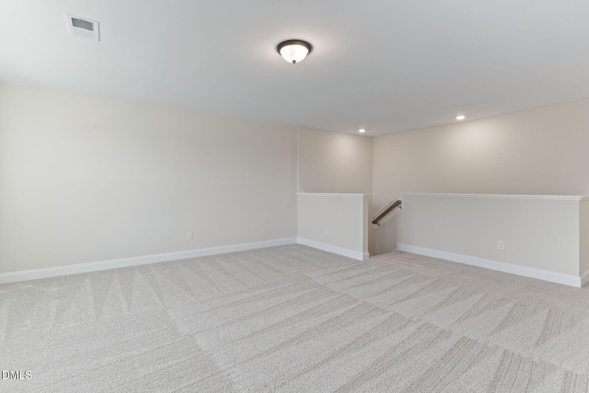 728 Aristocrat Lane Property Photo 15