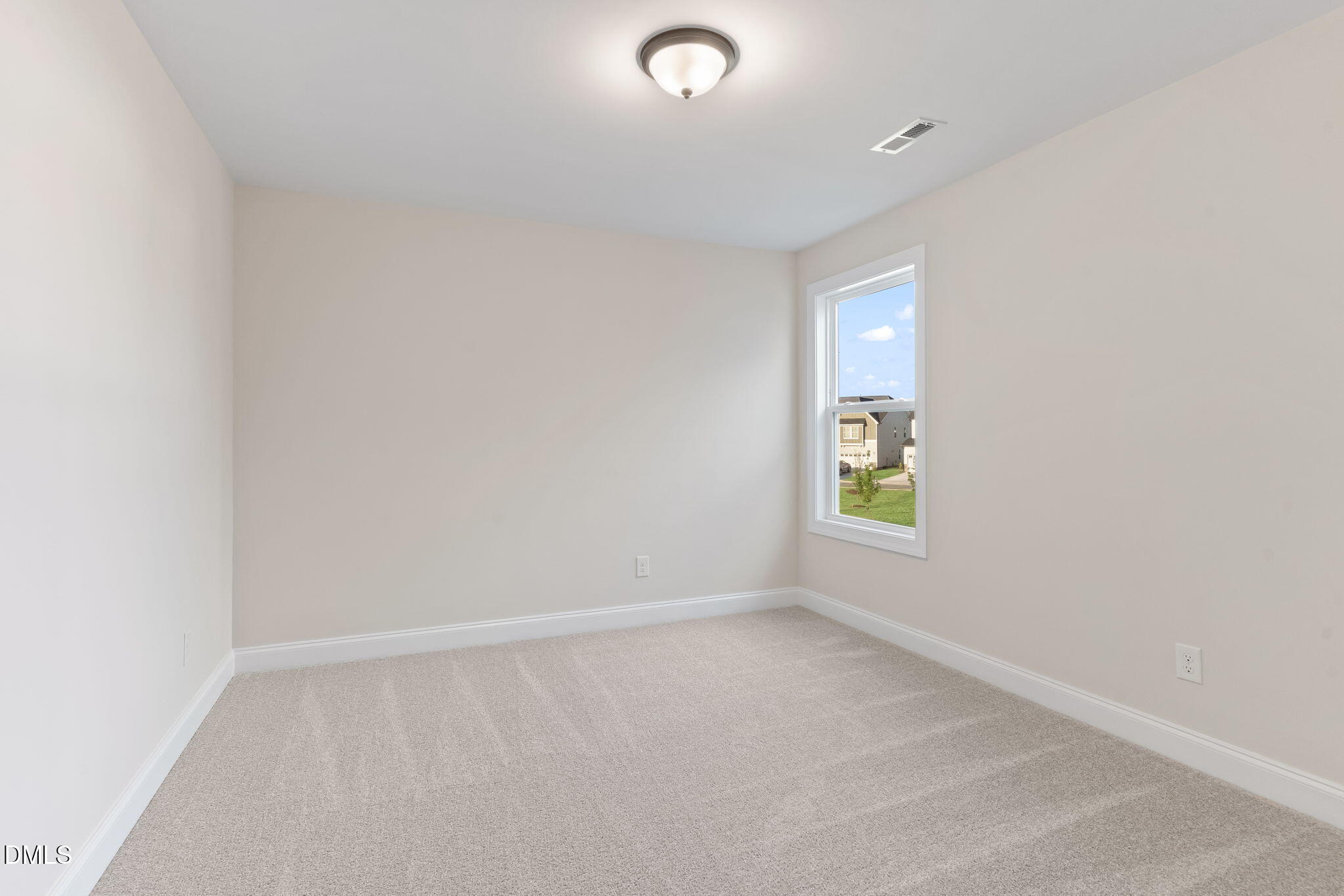 728 Aristocrat Lane Property Photo 20