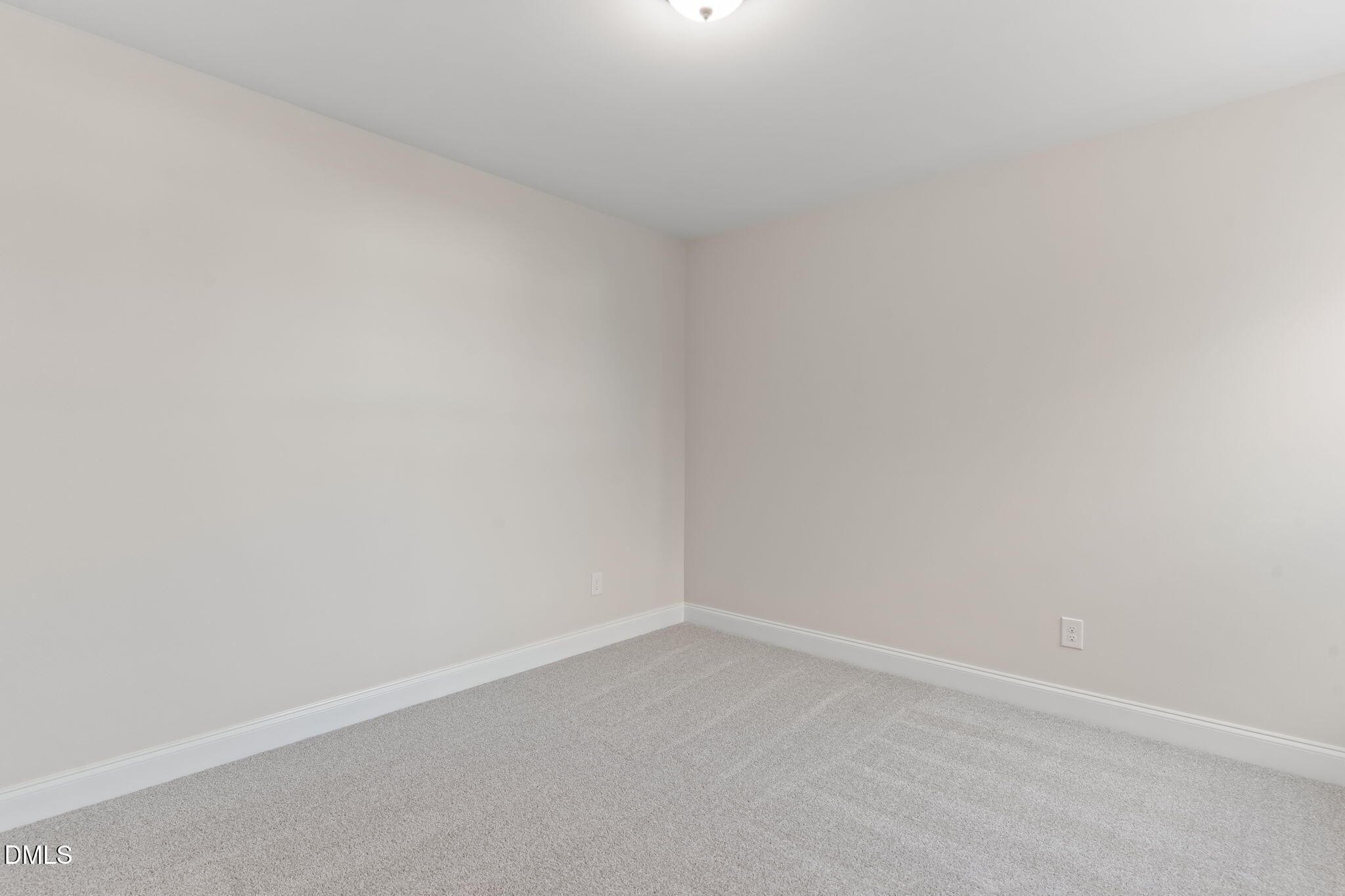 728 Aristocrat Lane Property Photo 21