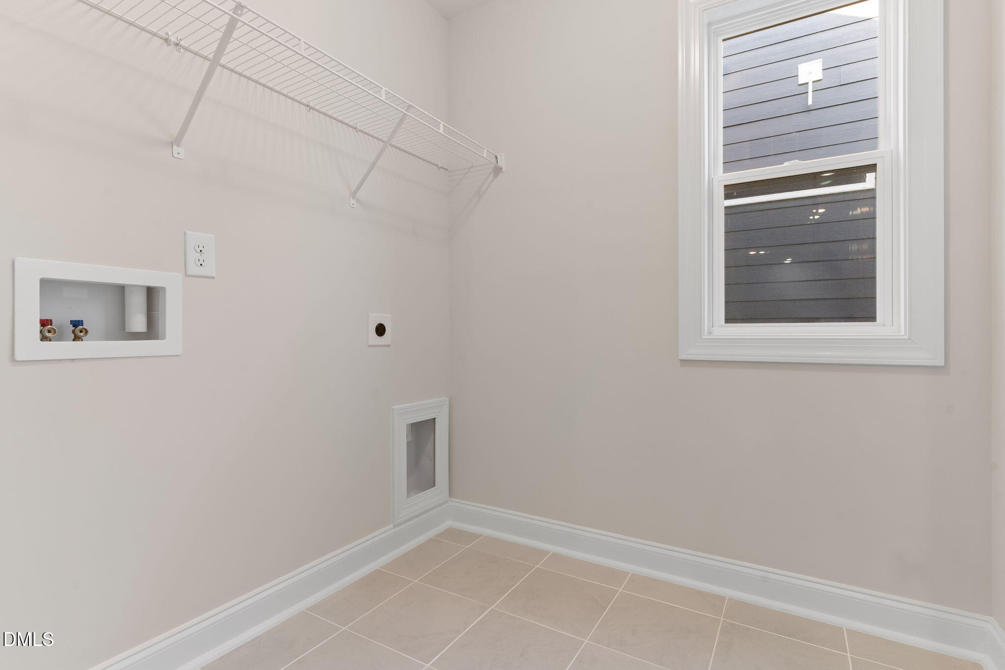 728 Aristocrat Lane Property Photo 23