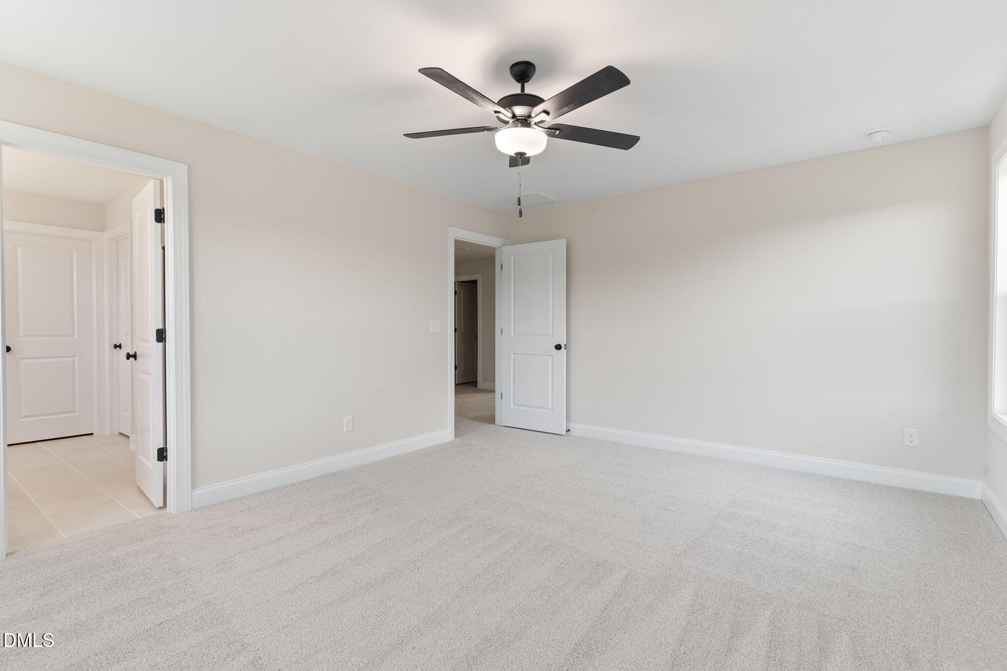 728 Aristocrat Lane Property Photo 28