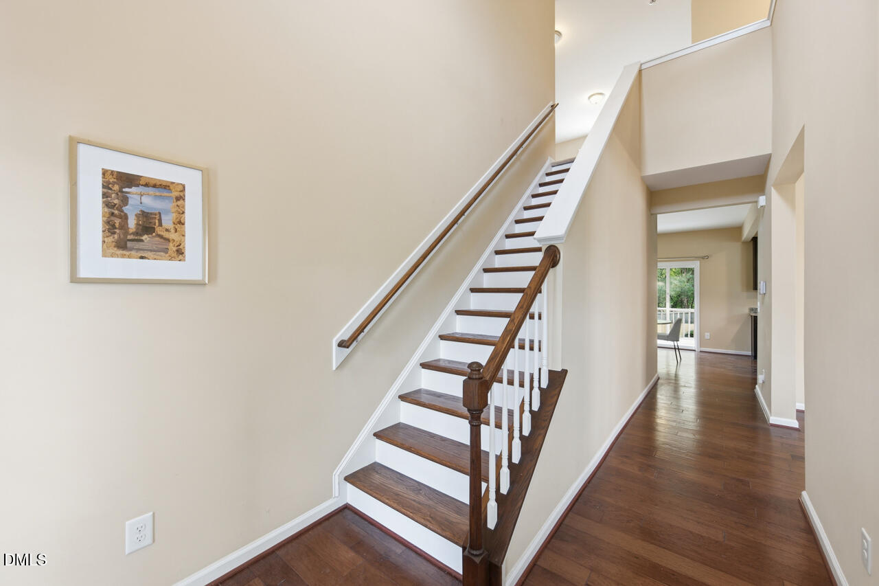 108 Glenview Lane Property Photo 6