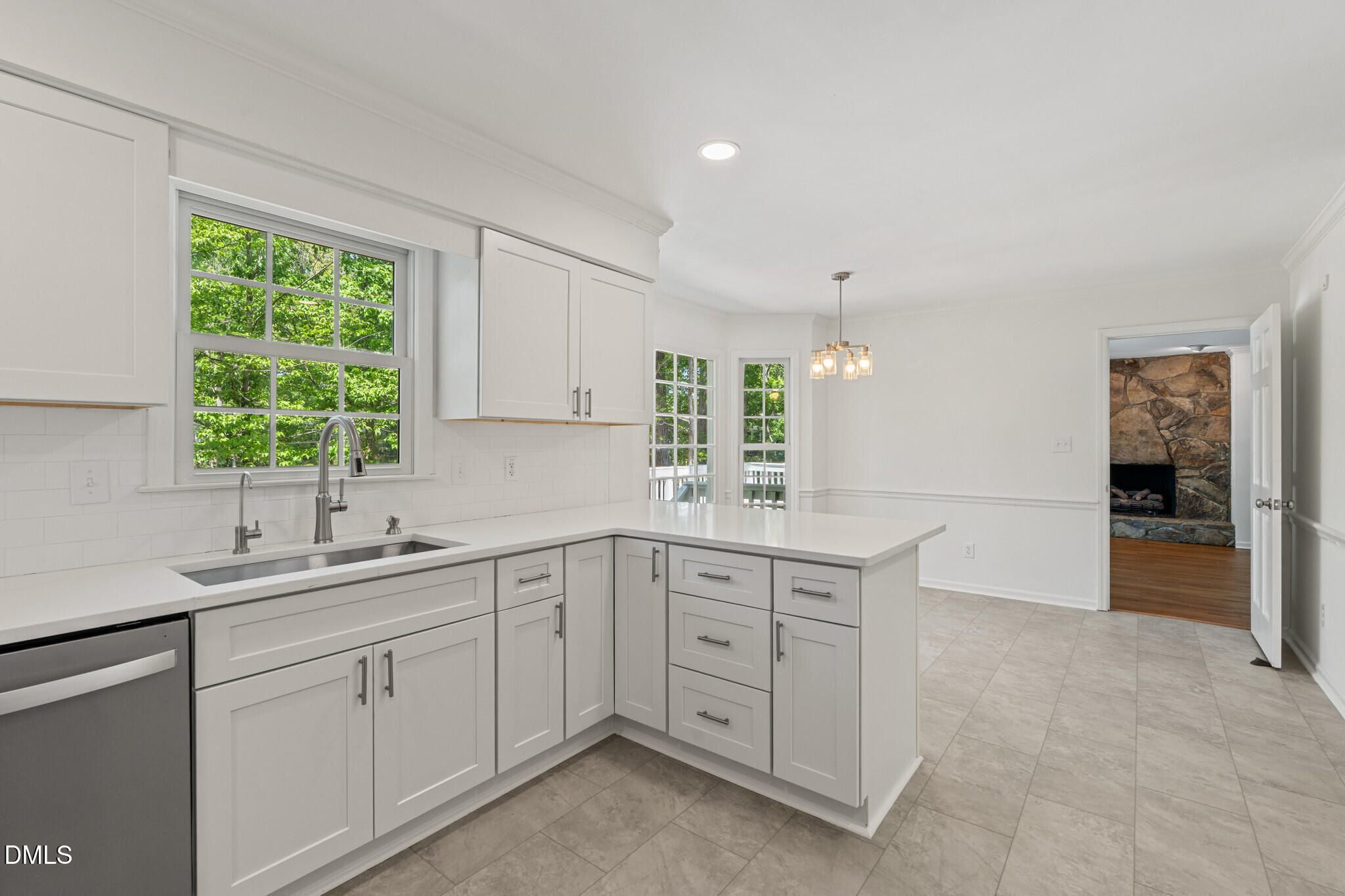 4413 Densmore Place Property Photo 10