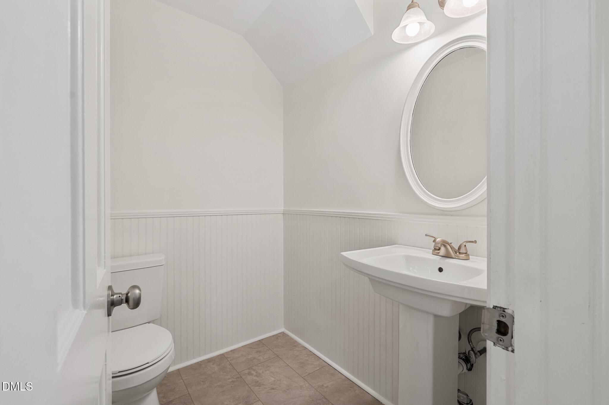 4413 Densmore Place Property Photo 16