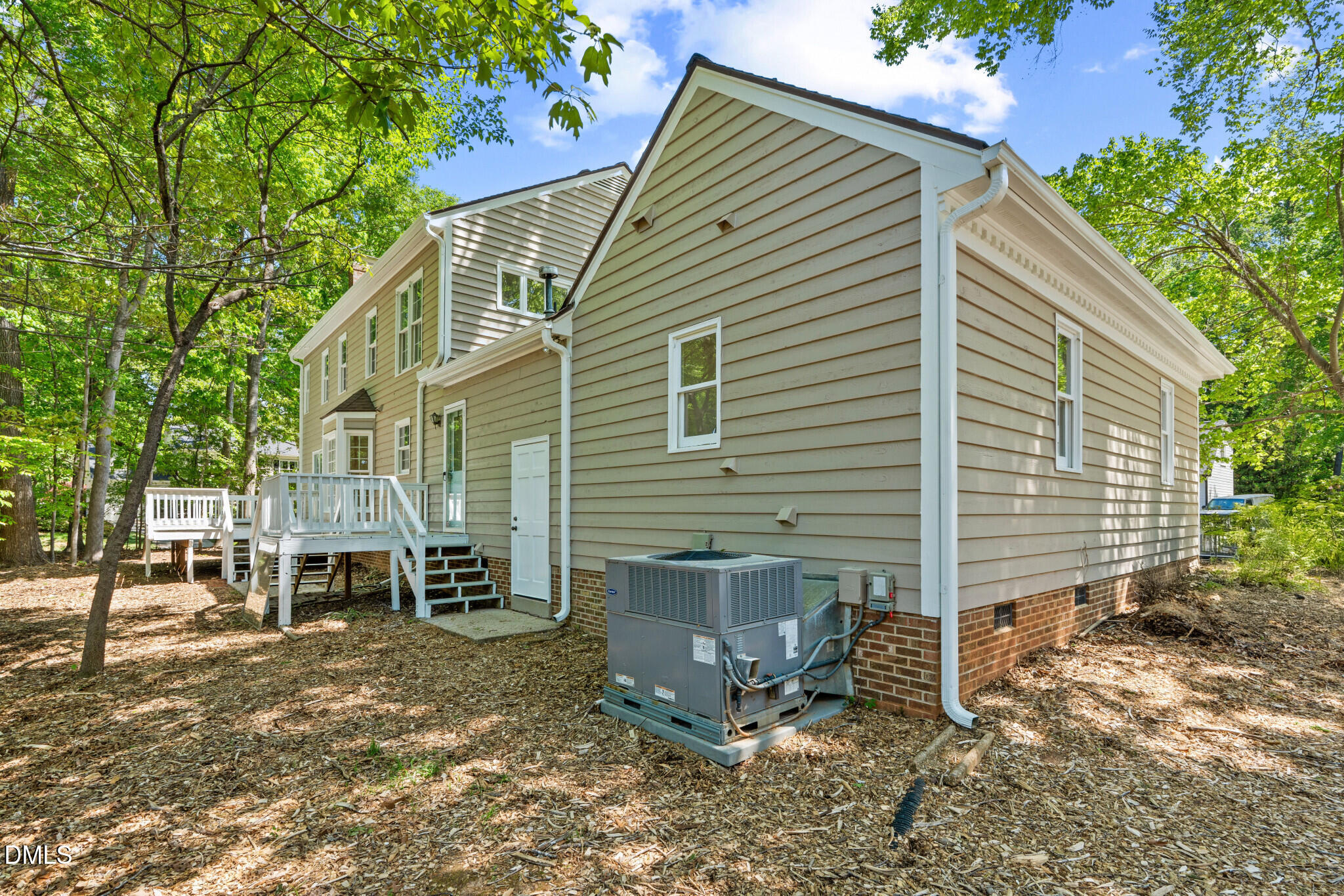 4413 Densmore Place Property Photo 28