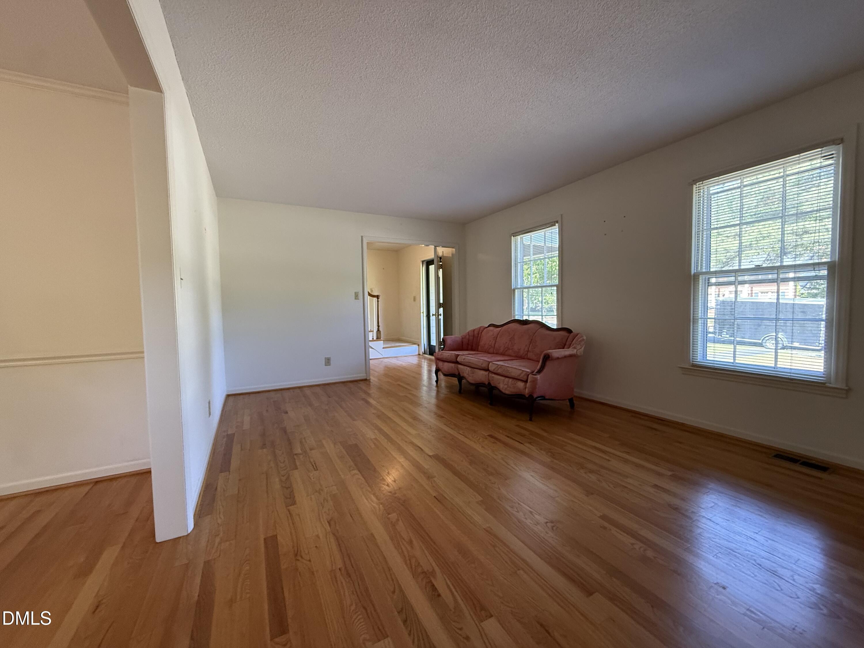 907 Chestnut Drive Property Photo 14