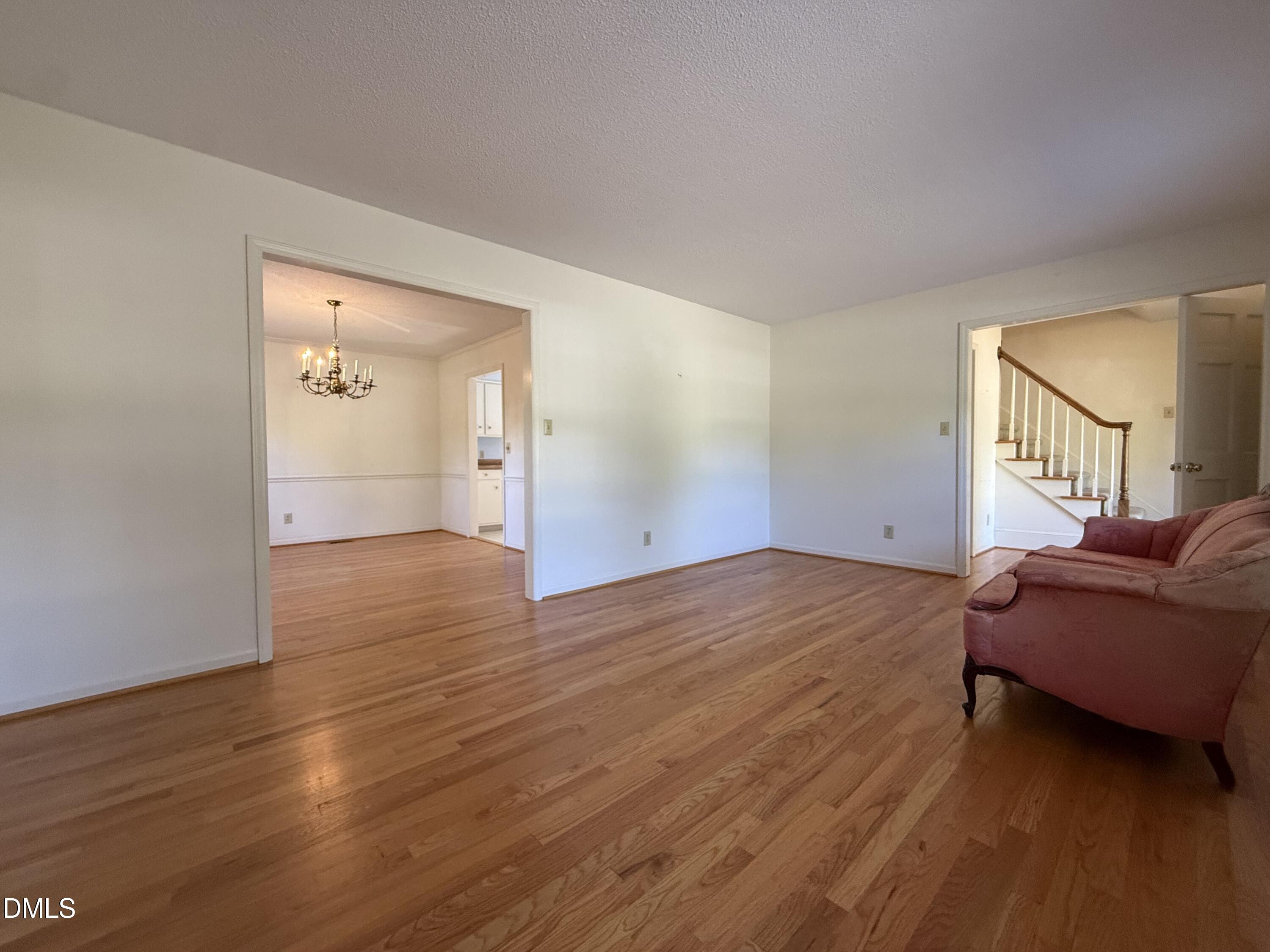 907 Chestnut Drive Property Photo 15