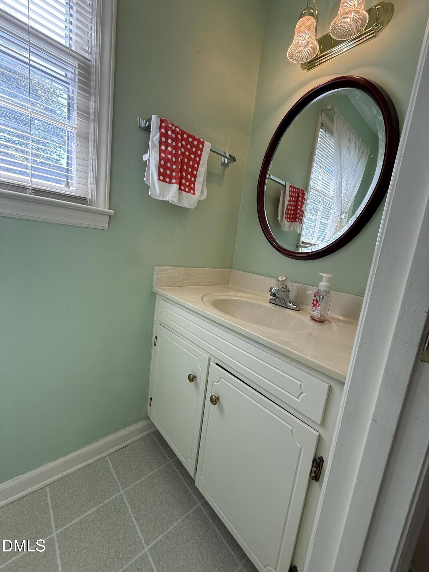907 Chestnut Drive Property Photo 24