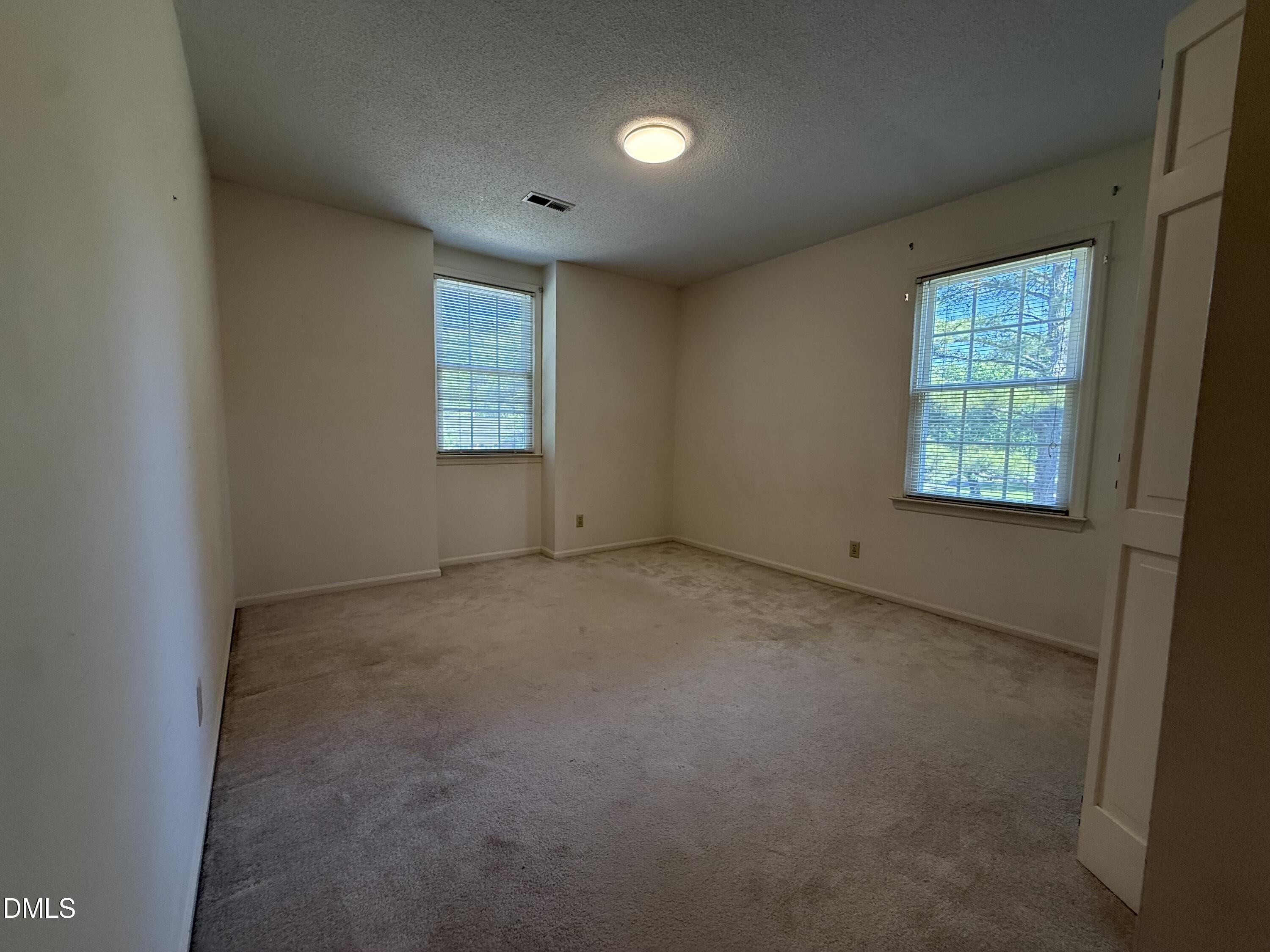 907 Chestnut Drive Property Photo 32