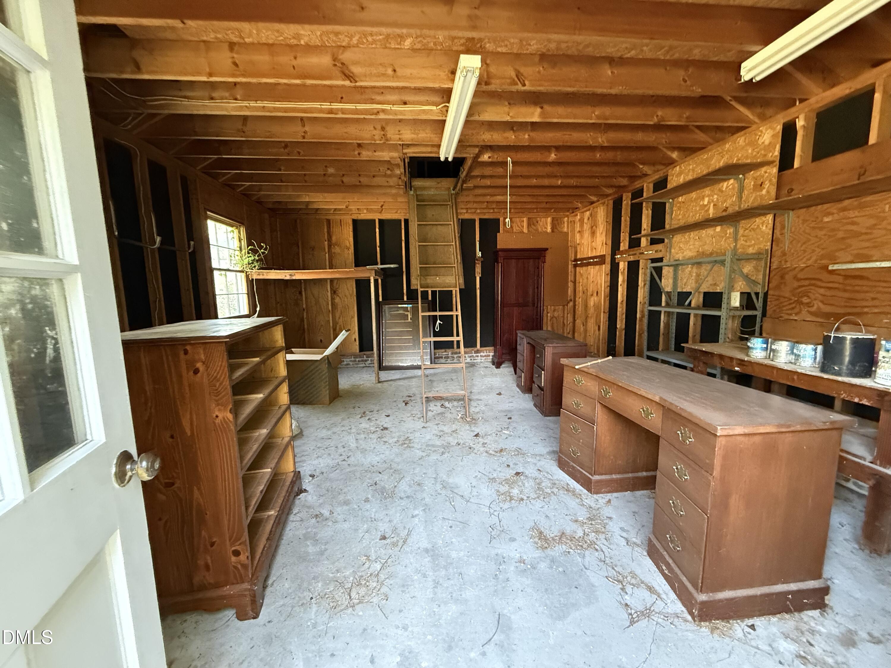 907 Chestnut Drive Property Photo 37