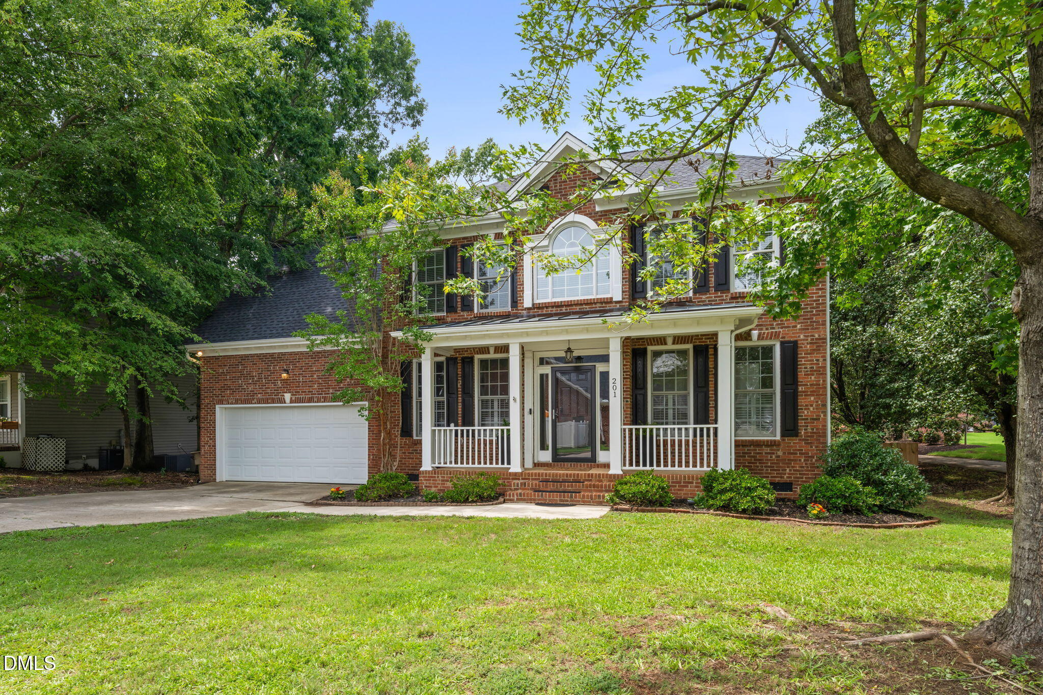 201 Sarazen Drive Property Photo 3