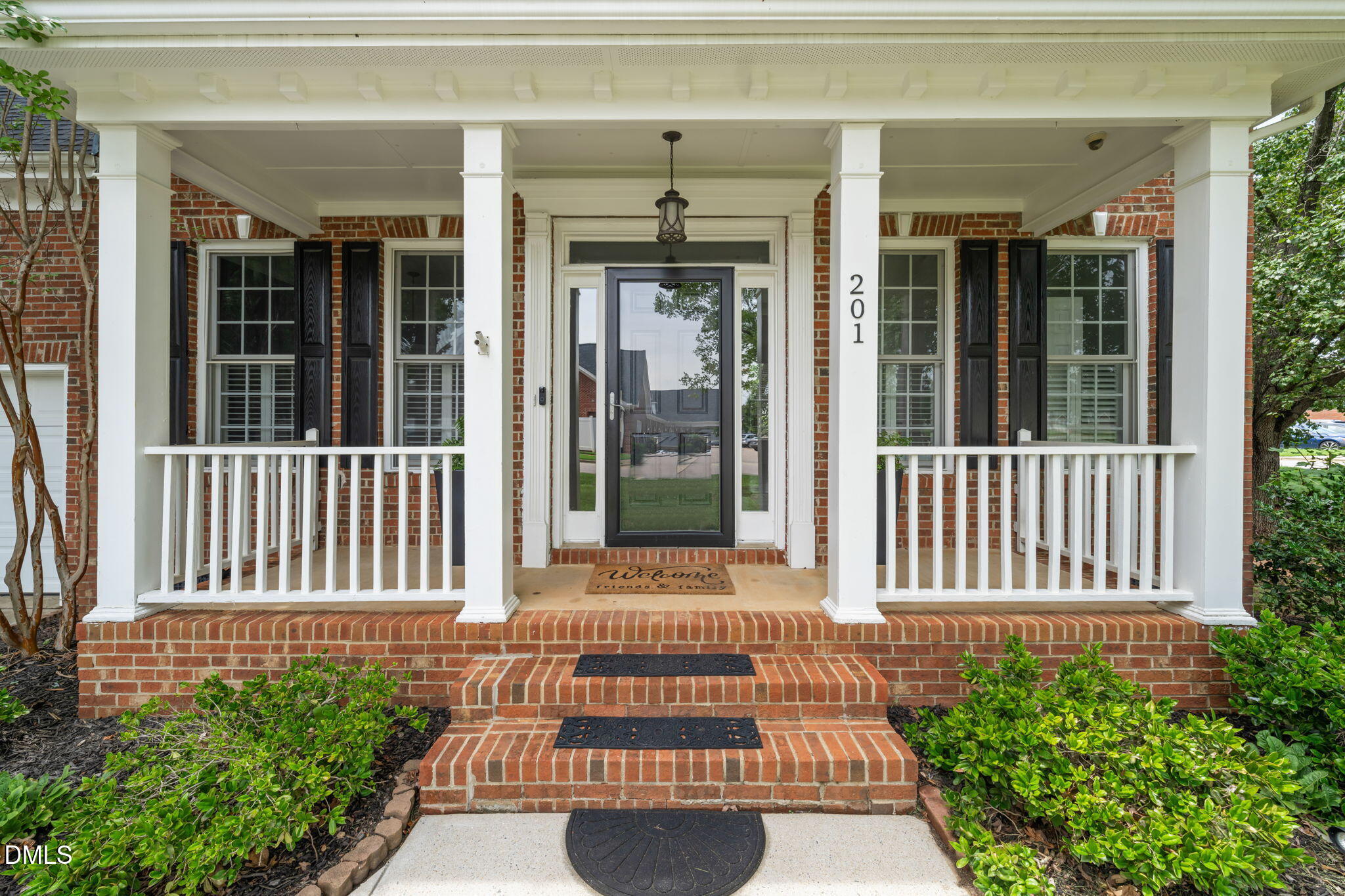 201 Sarazen Drive Property Photo 4
