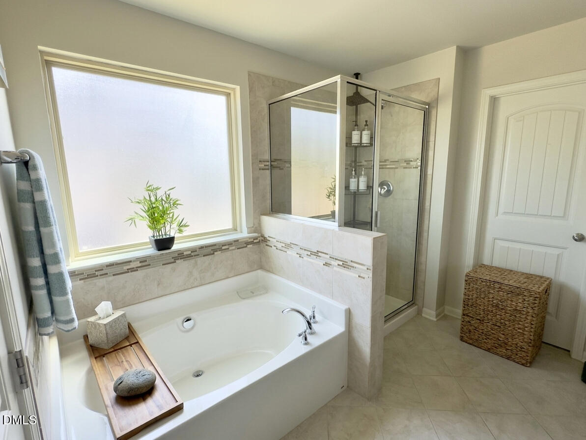 2511 Kestrel Heights Court Property Photo 10