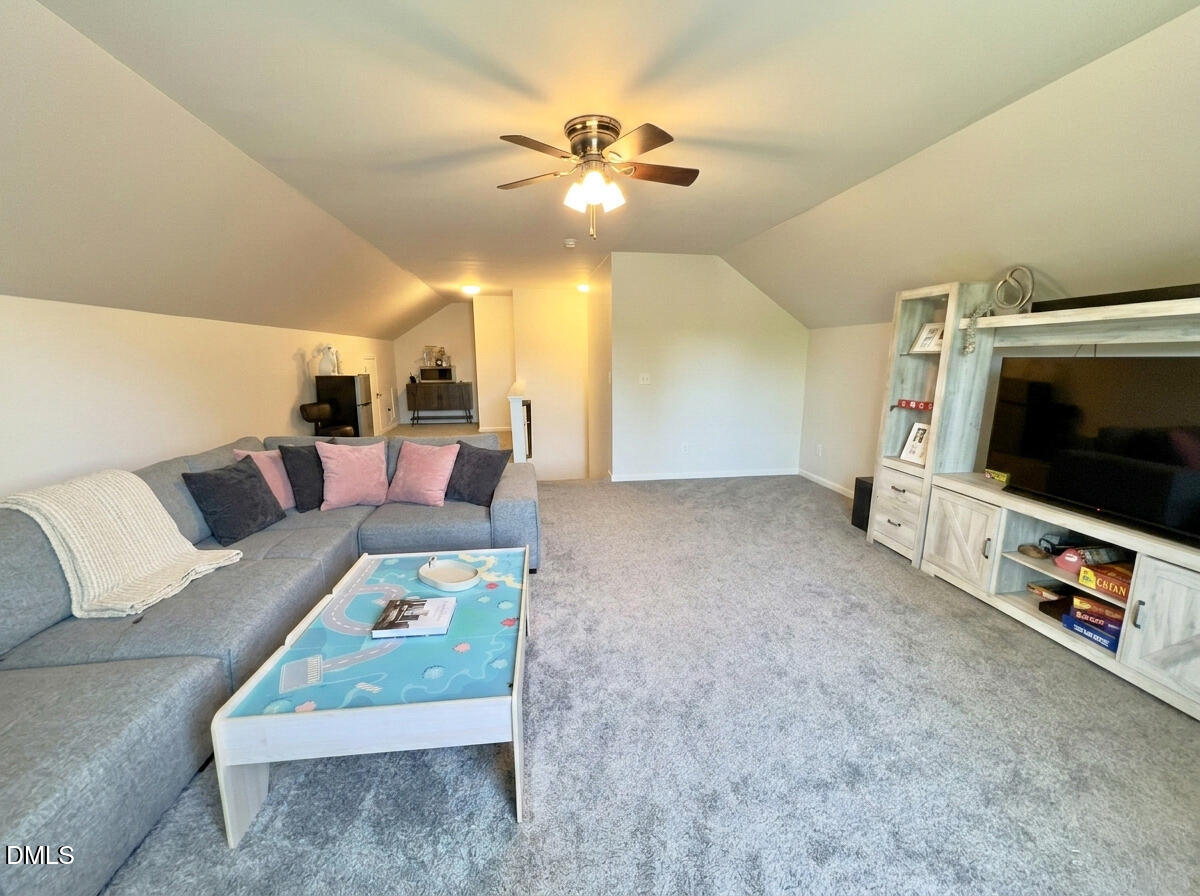 2511 Kestrel Heights Court Property Photo 16