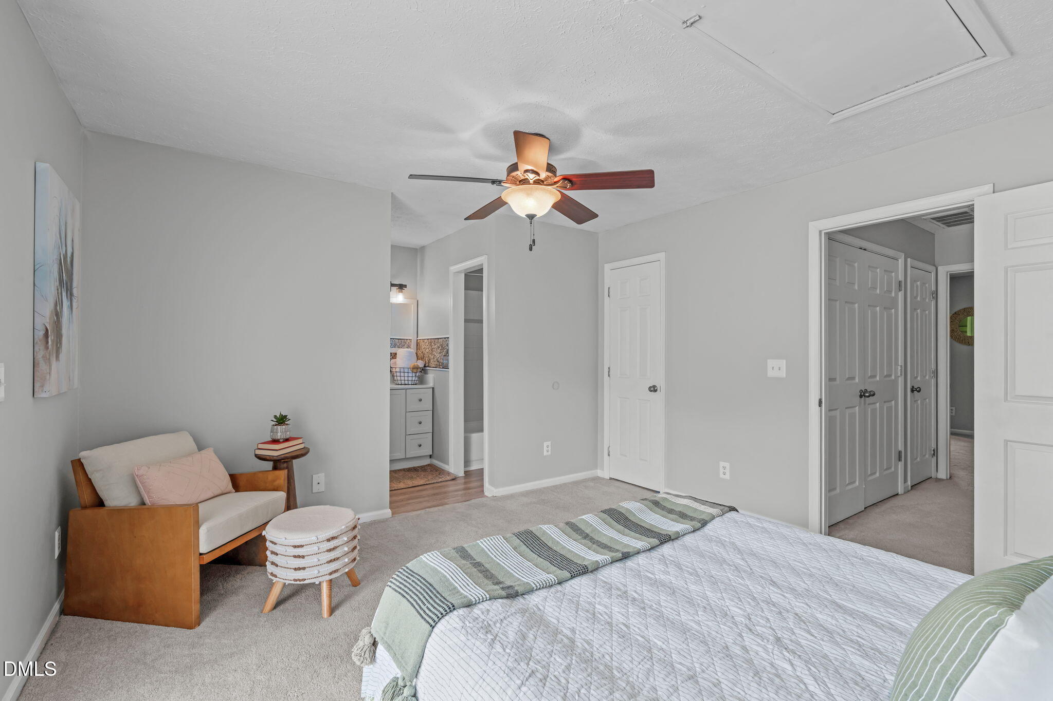 203 Oak Hollow Court Property Photo 27