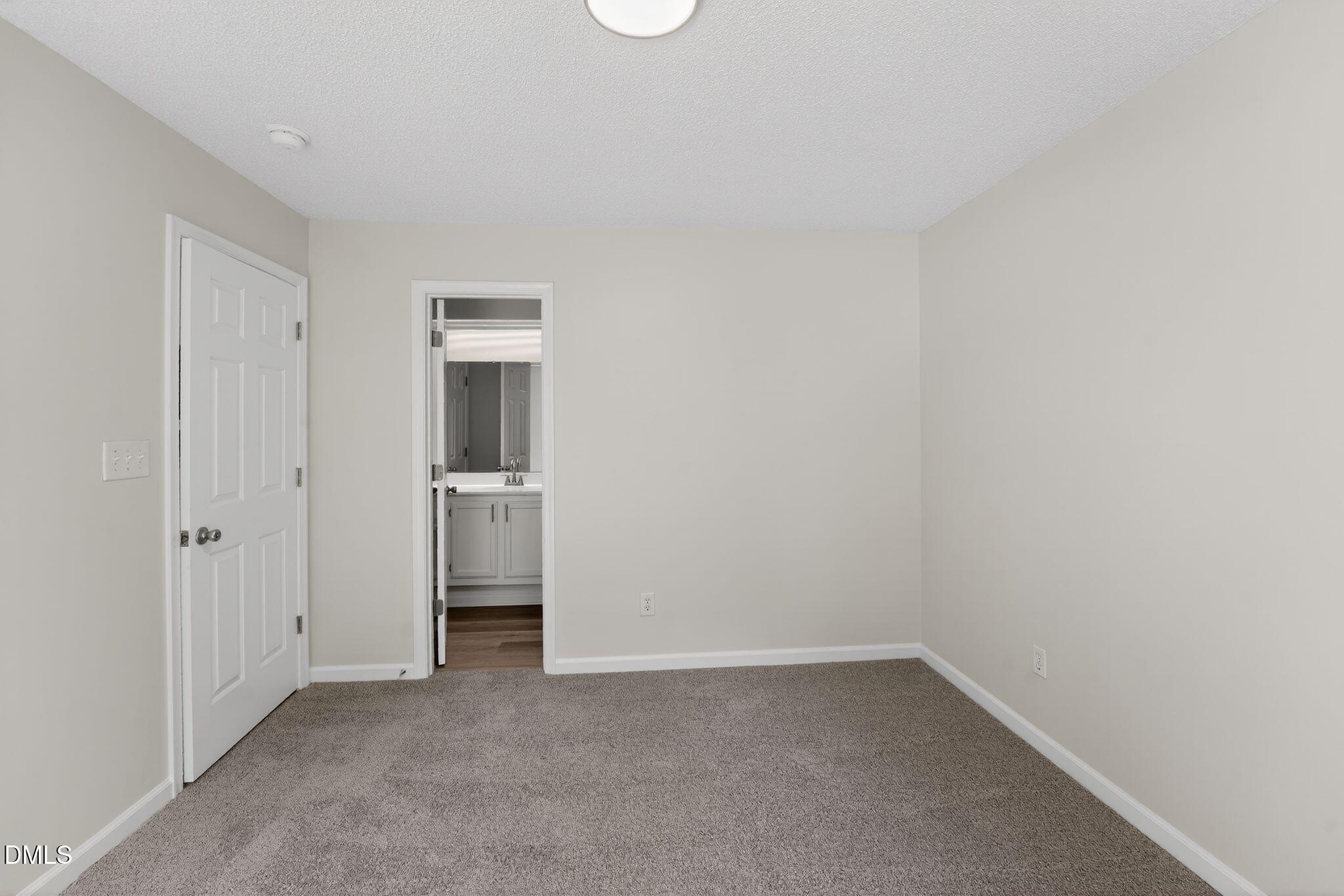 3515 Willowtree Lane Property Photo 8