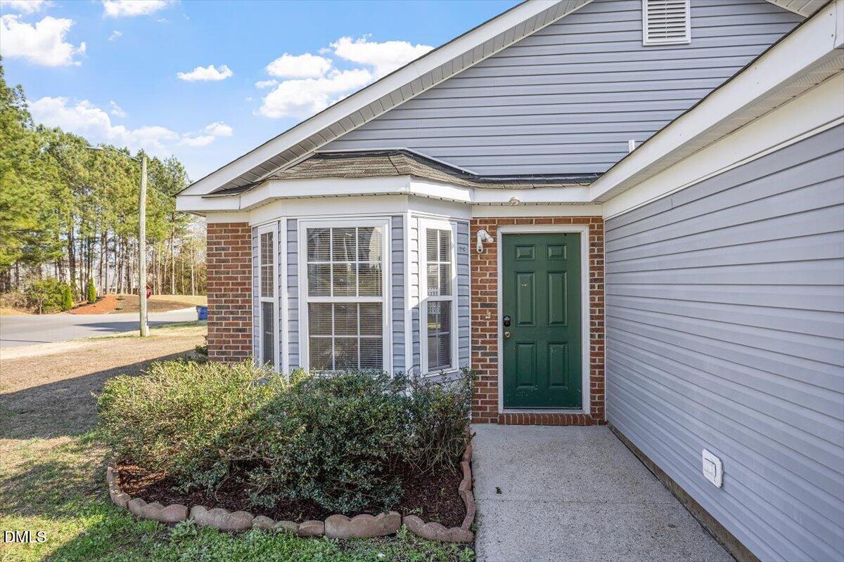 5212 Marthonna Way Property Photo 2