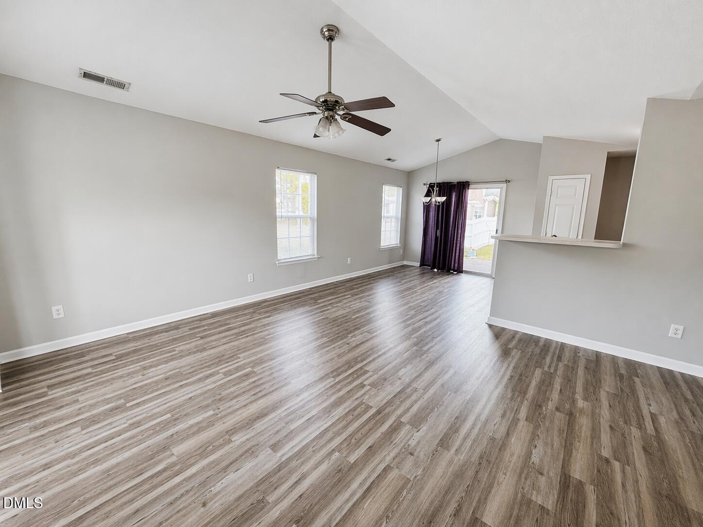 5212 Marthonna Way Property Photo 3