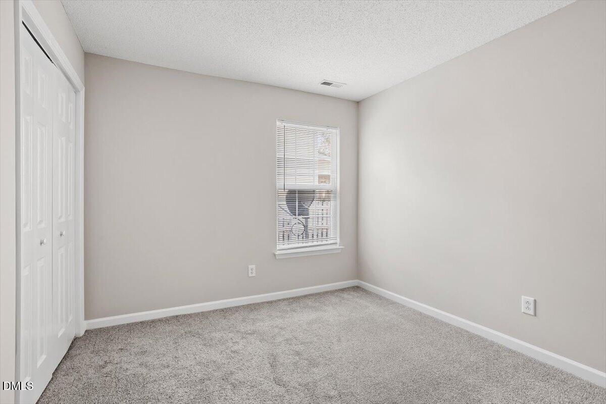 5212 Marthonna Way Property Photo 16