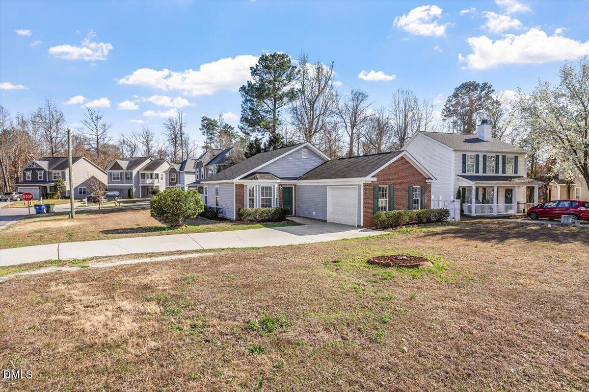 5212 Marthonna Way Property Photo 23