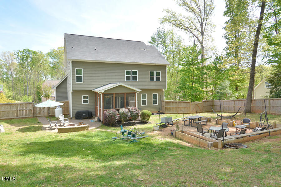 5520 Fantasy Moth Drive Property Photo 7