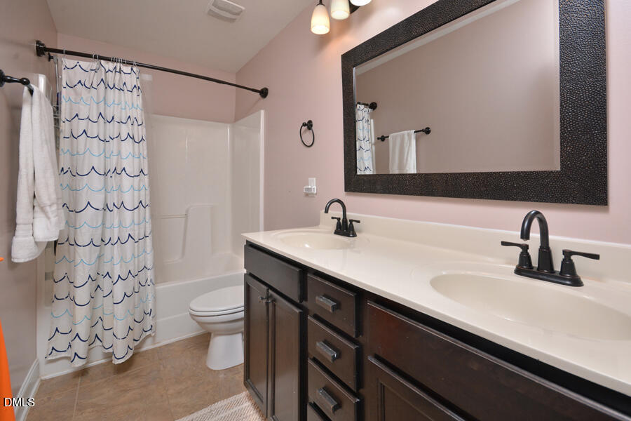 5520 Fantasy Moth Drive Property Photo 33
