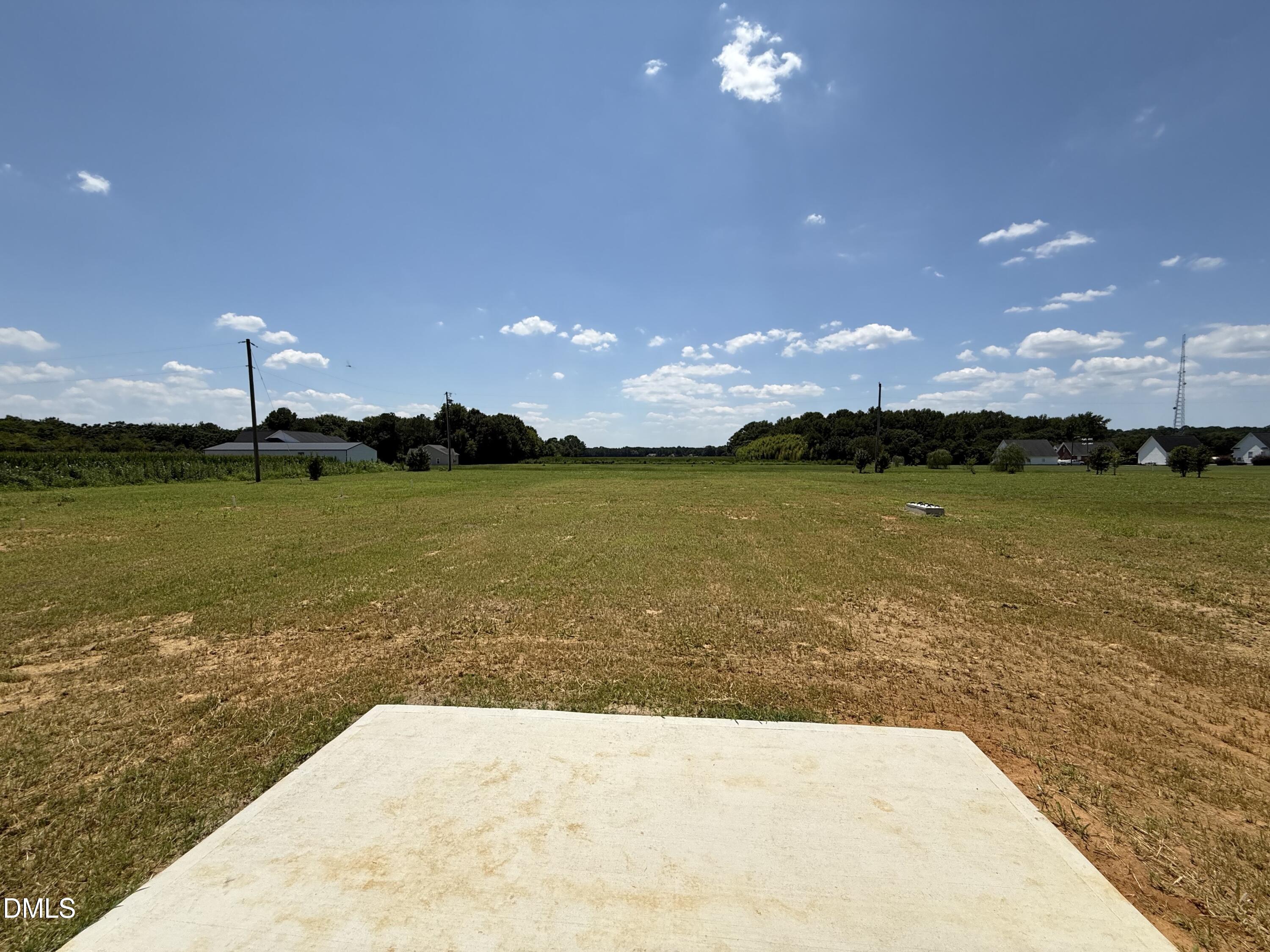 140 Longfield Court Property Photo 2