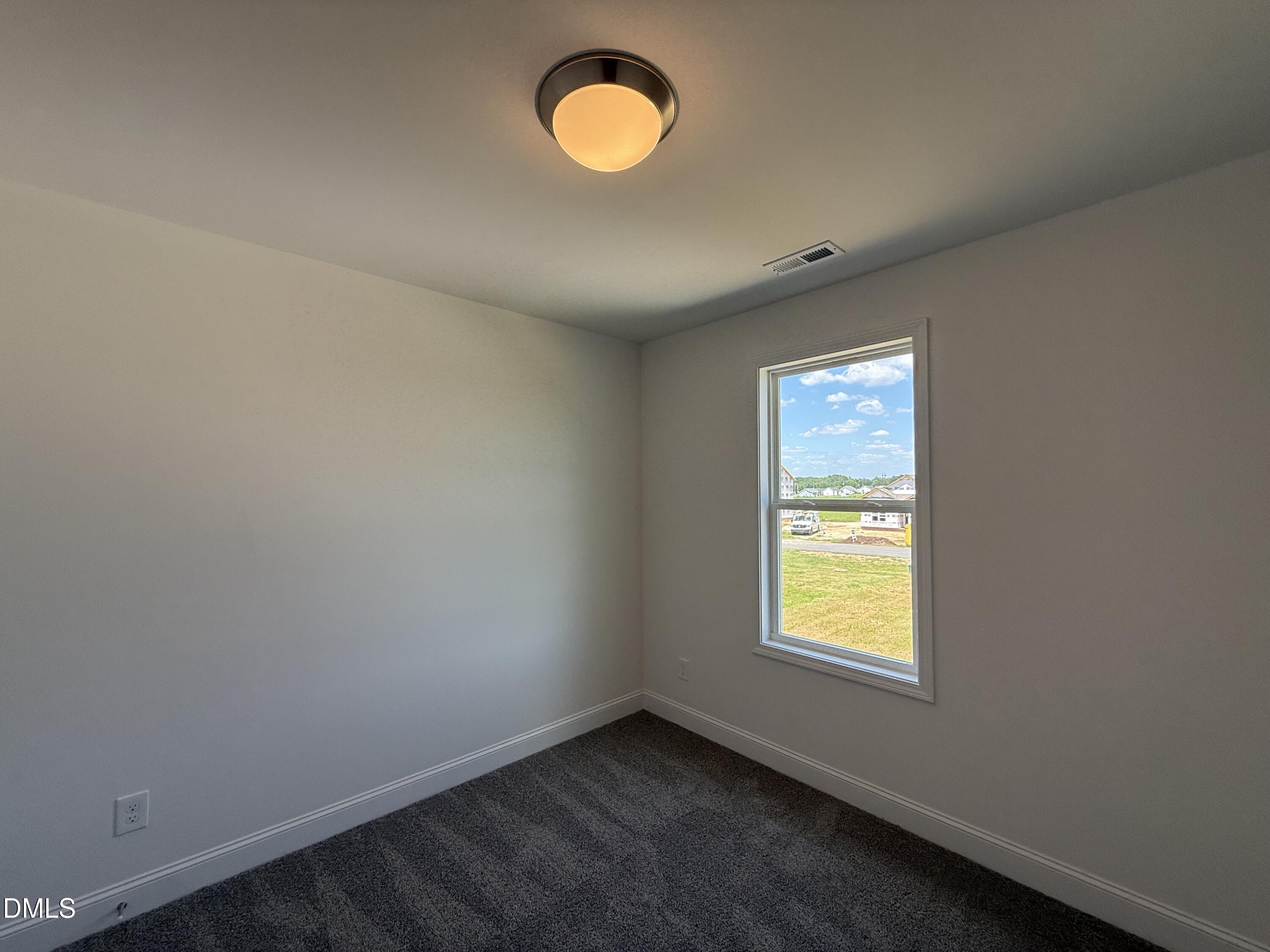 140 Longfield Court Property Photo 12