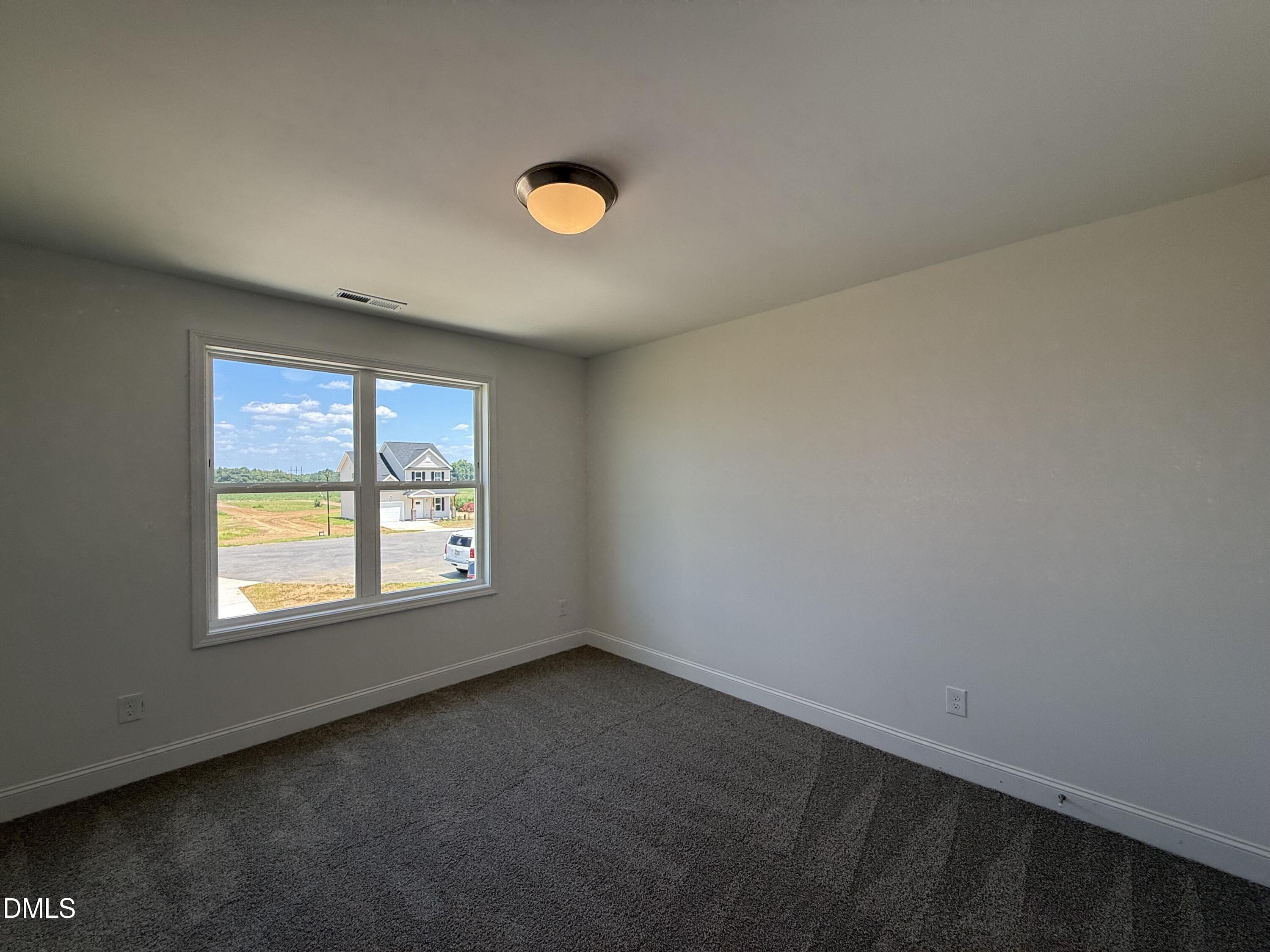 140 Longfield Court Property Photo 13