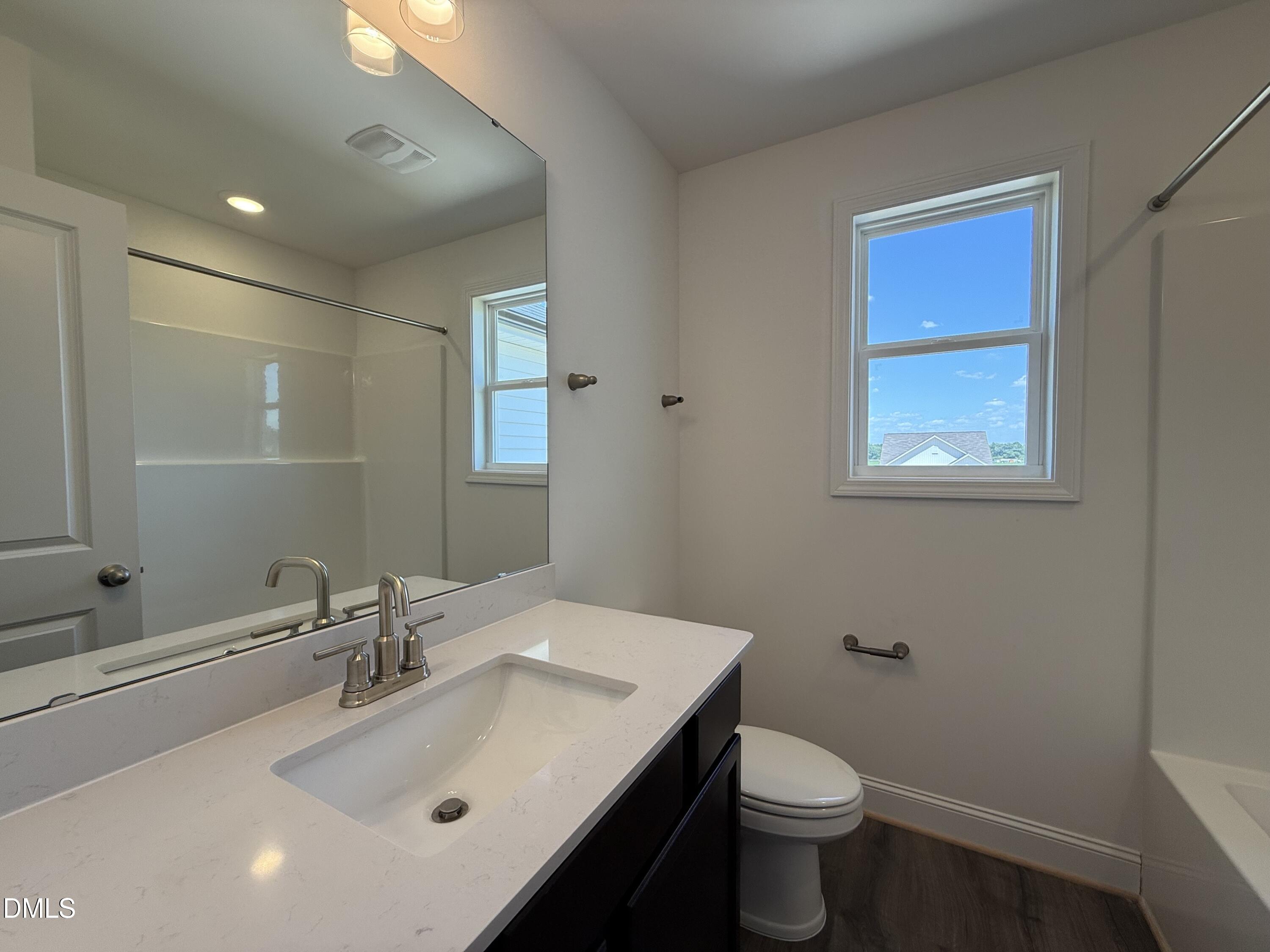 140 Longfield Court Property Photo 15
