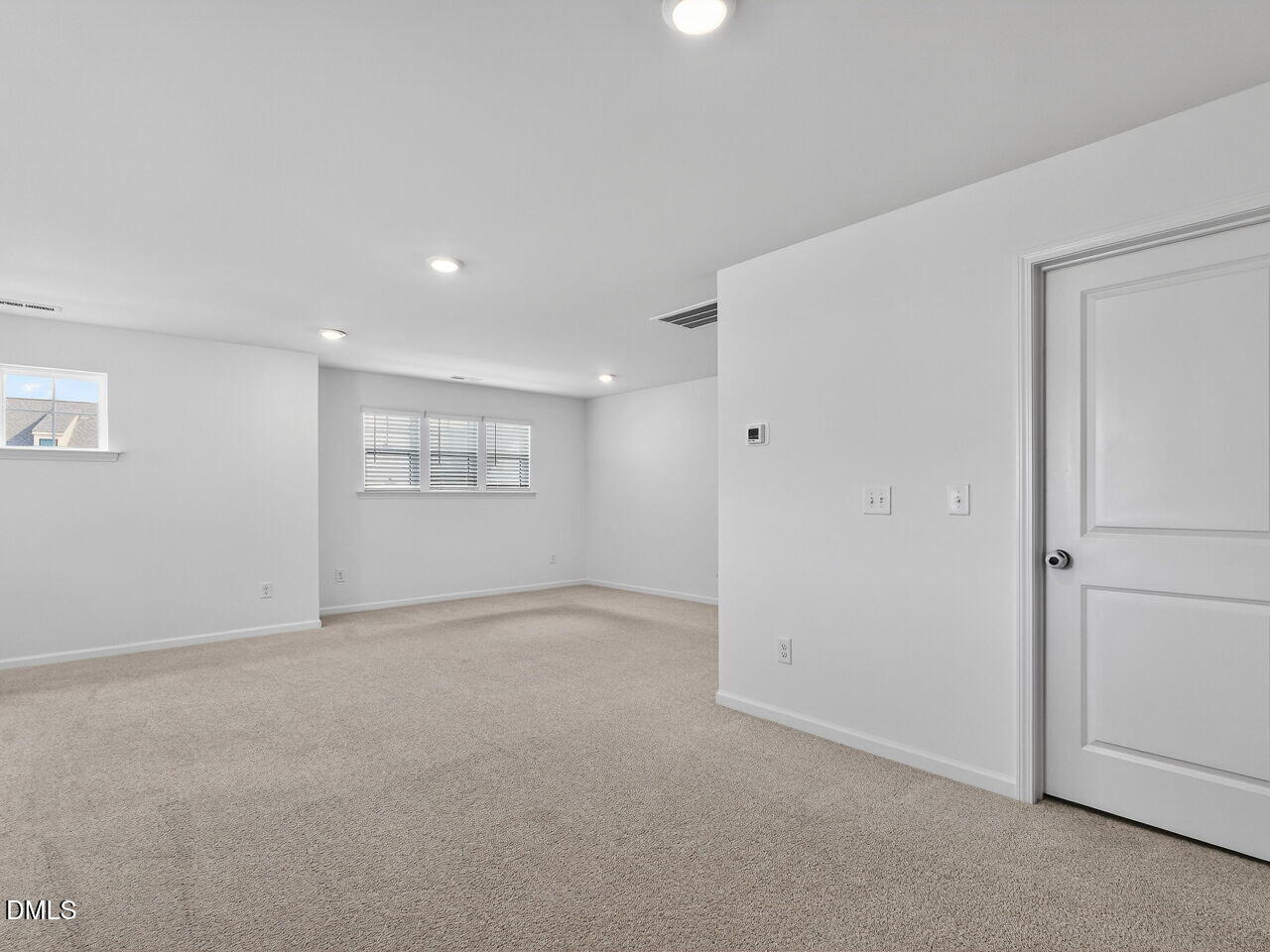 38 N District Avenue Property Photo 25