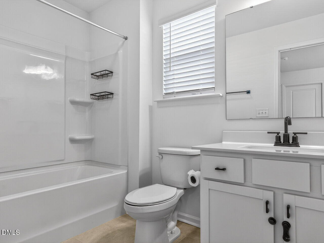 38 N District Avenue Property Photo 29
